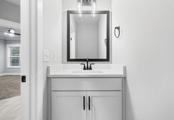 Cumberland Furnace, Tennessee, 37051, United States, 4 Bedrooms Bedrooms, ,4 BathroomsBathrooms,Residential,For Sale,2005990