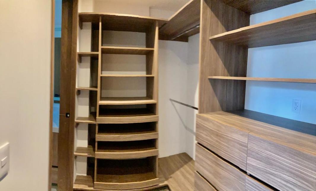 Fuente de Pir?mides, Naucalpan de Juárez, Estado de México, 53950, Mexico, 3 Bedrooms Bedrooms, ,3 BathroomsBathrooms,Residential,For Sale,Fuente de Pir?mides,1616587