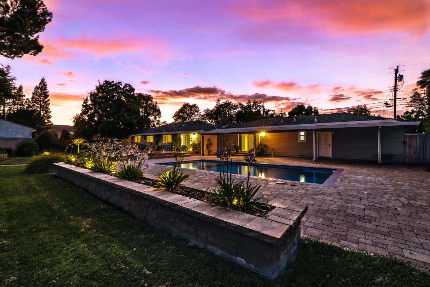 Sacramento, California, 95864, United States, 4 Bedrooms Bedrooms, ,2 BathroomsBathrooms,Residential,For Sale,1903750