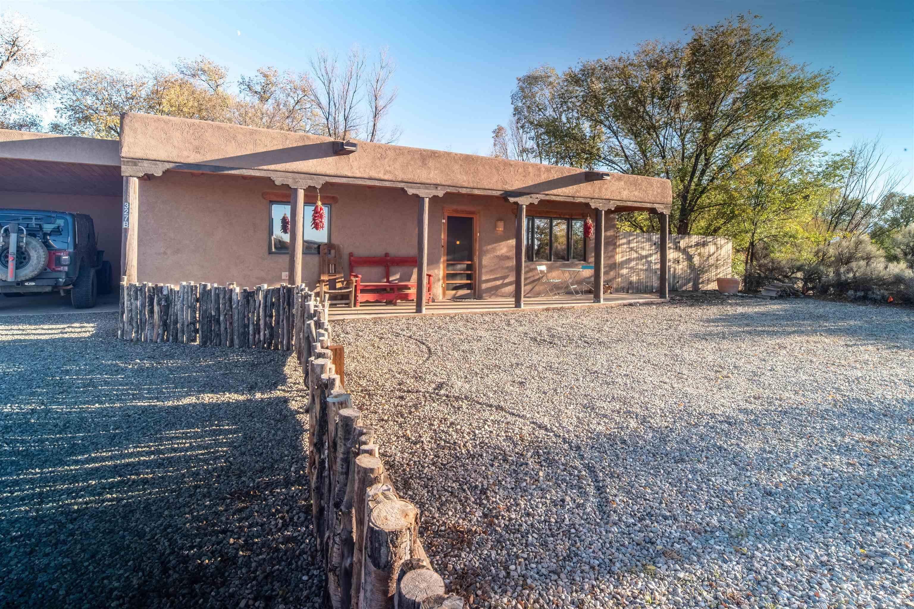 Taos, New Mexico, 87571, United States, 2 Bedrooms Bedrooms, ,2 BathroomsBathrooms,Residential,For Sale,1991479