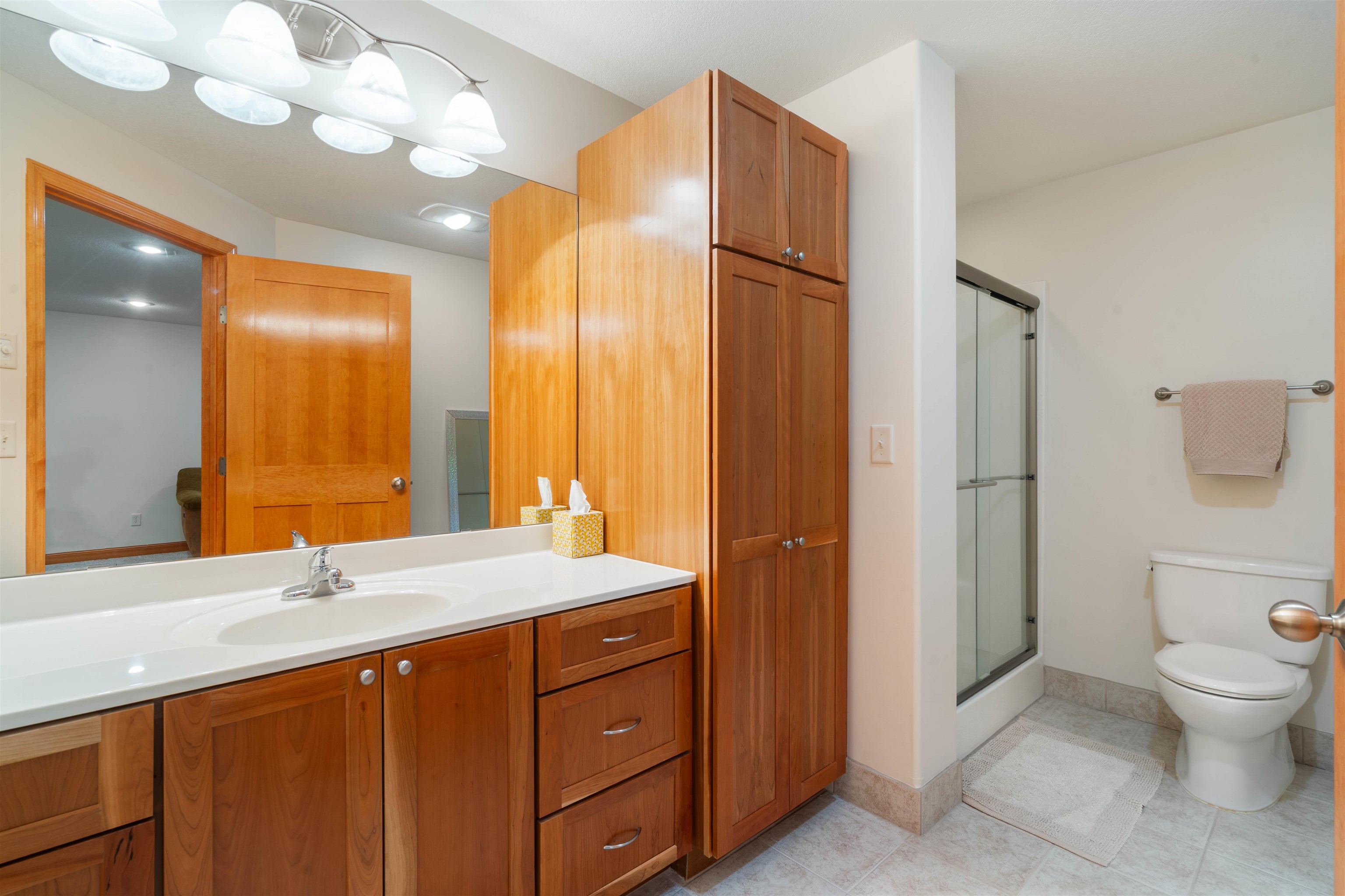 Hermantown, Minnesota, 55811, United States, 5 Bedrooms Bedrooms, ,3 BathroomsBathrooms,Residential,For Sale,1975773