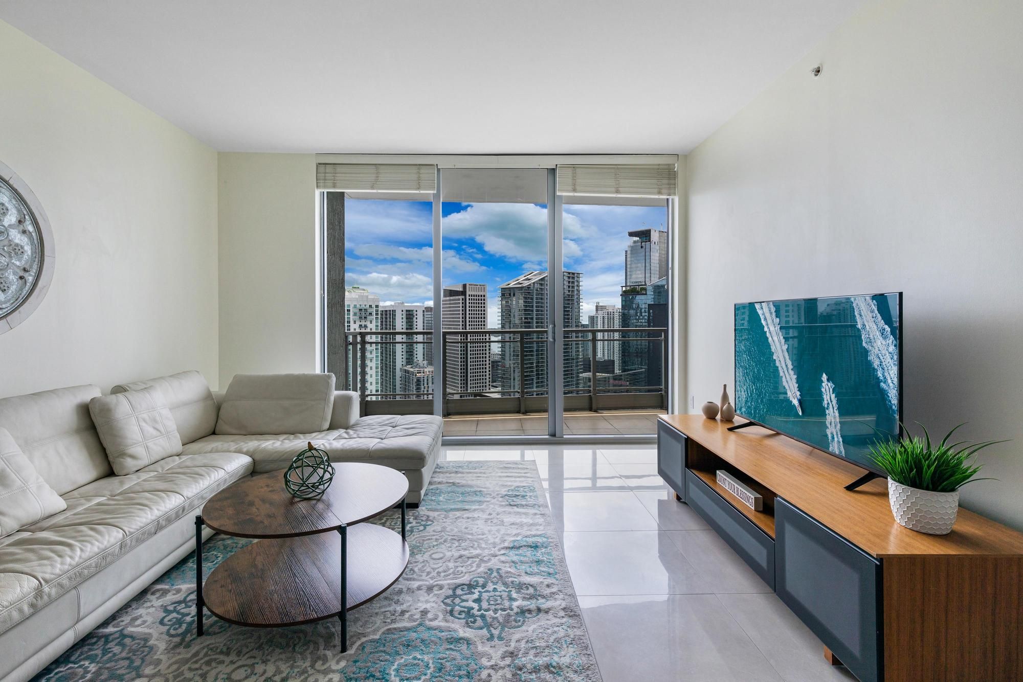  90 Sw 3rd St,Miami, FL, 33130 - 物件實景