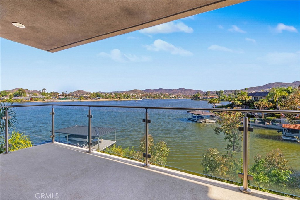 Canyon Lake, California, 92587, United States, 6 Bedrooms Bedrooms, ,5 BathroomsBathrooms,Residential,For Sale,1975311