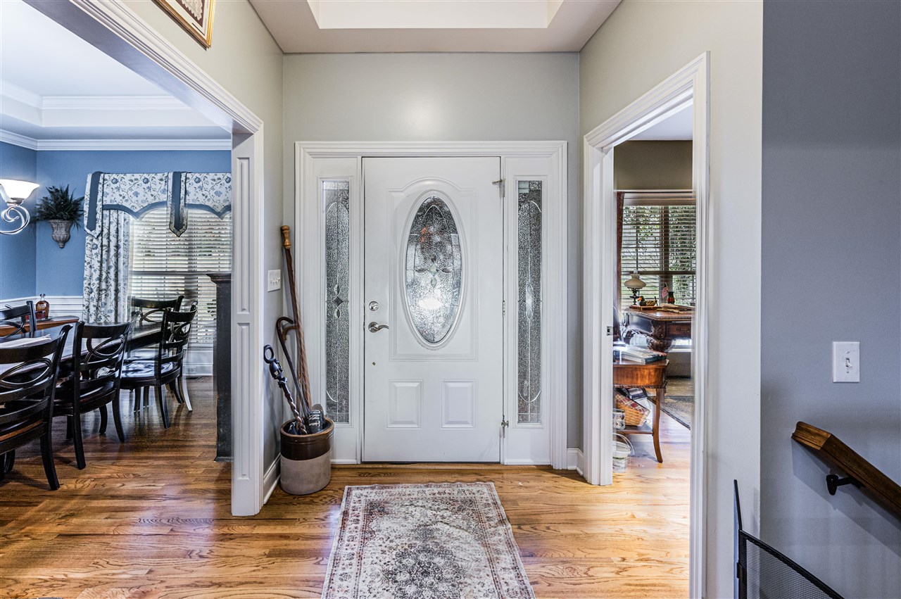 Scottsville, Kentucky, 42164, United States, 4 Bedrooms Bedrooms, ,4 BathroomsBathrooms,Residential,For Sale,2001662