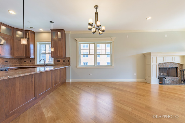 100 South Sangamon Street, 4N, Chicago, Illinois, 60607, United States, 3 Bedrooms Bedrooms, ,2 BathroomsBathrooms,Residential,For Sale,100 South Sangamon Street , 4N,1010516