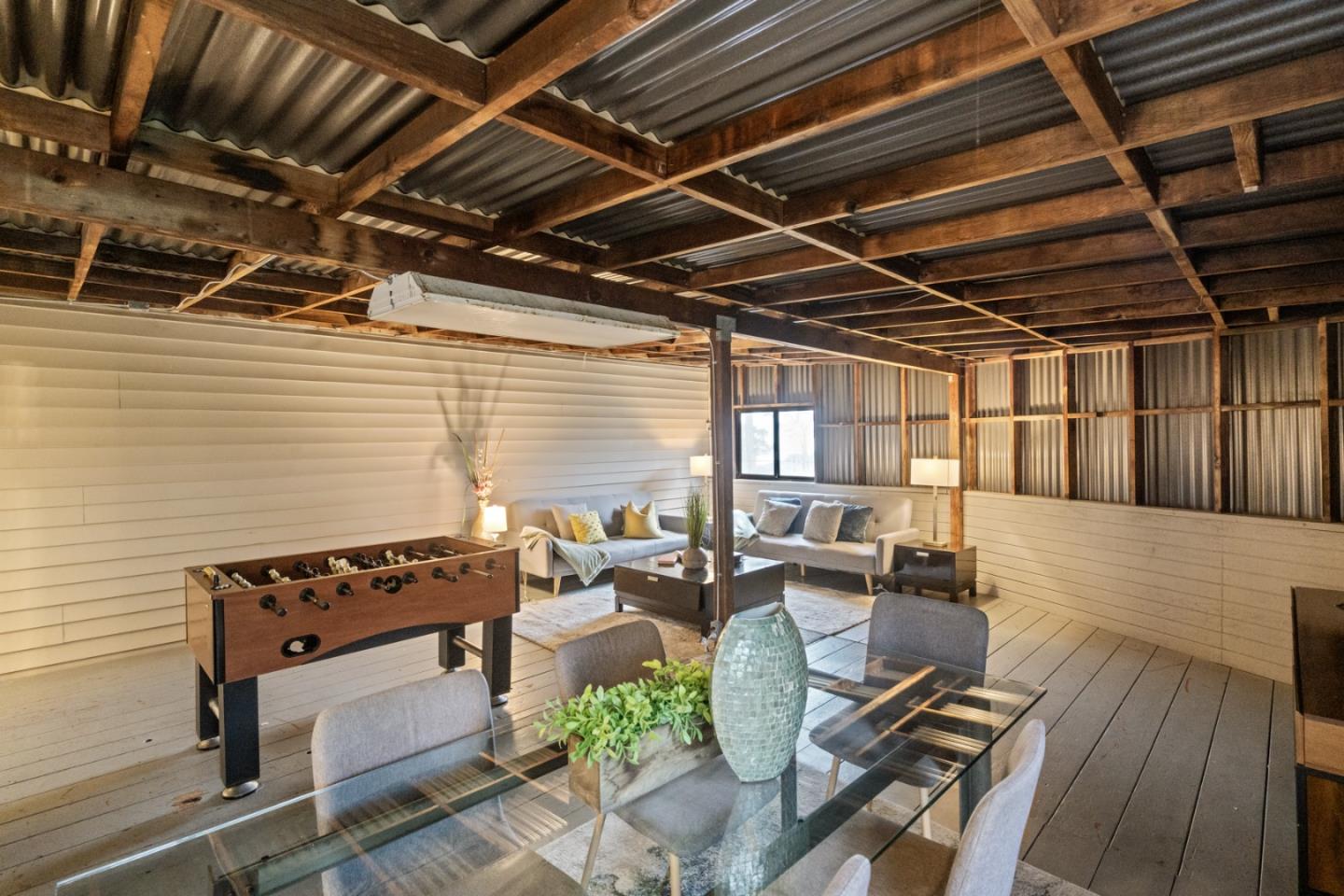 Pacifica, California, 94044, United States, 4 Bedrooms Bedrooms, ,5 BathroomsBathrooms,Residential,For Sale,1988346