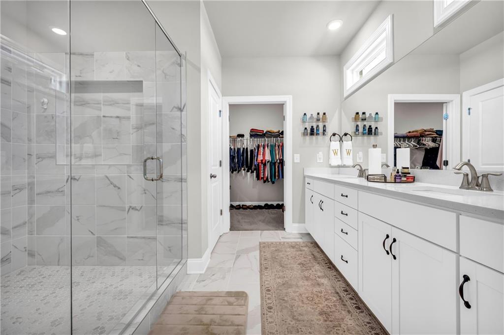 Villa Rica, Georgia, 30180, United States, 5 Bedrooms Bedrooms, ,4 BathroomsBathrooms,Residential,For Sale,1983634