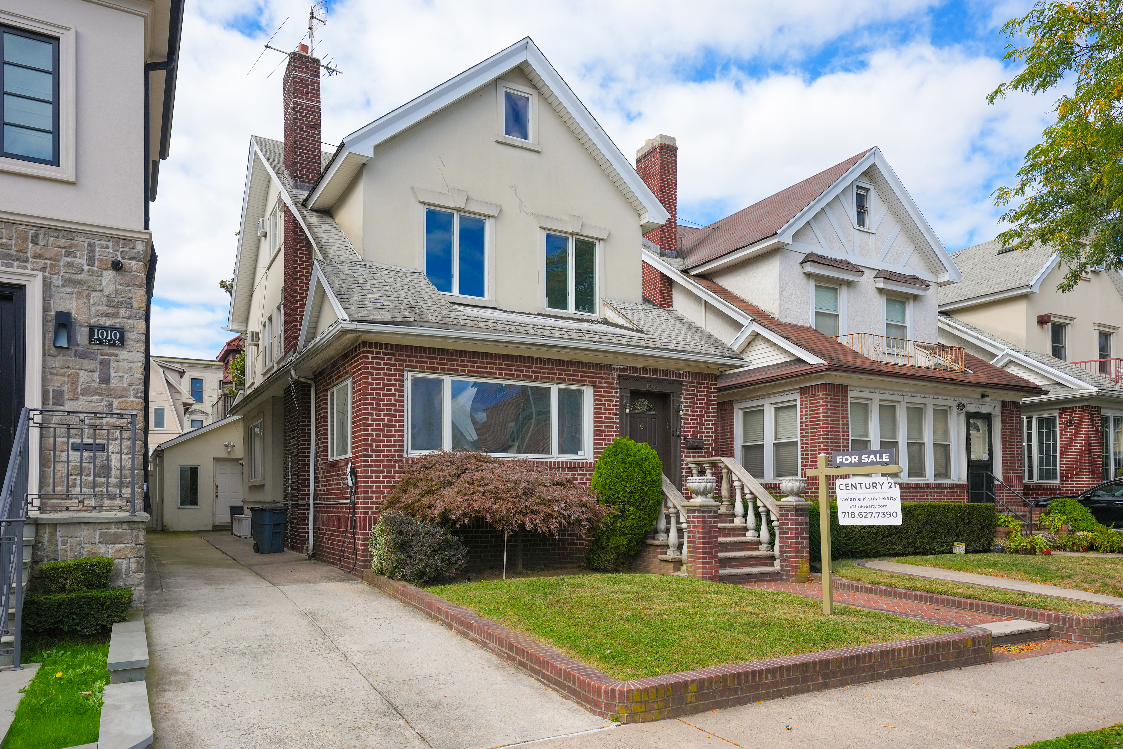 Brooklyn, New York, 11210, United States, 4 Bedrooms Bedrooms, ,4 BathroomsBathrooms,Residential,For Sale,1981827