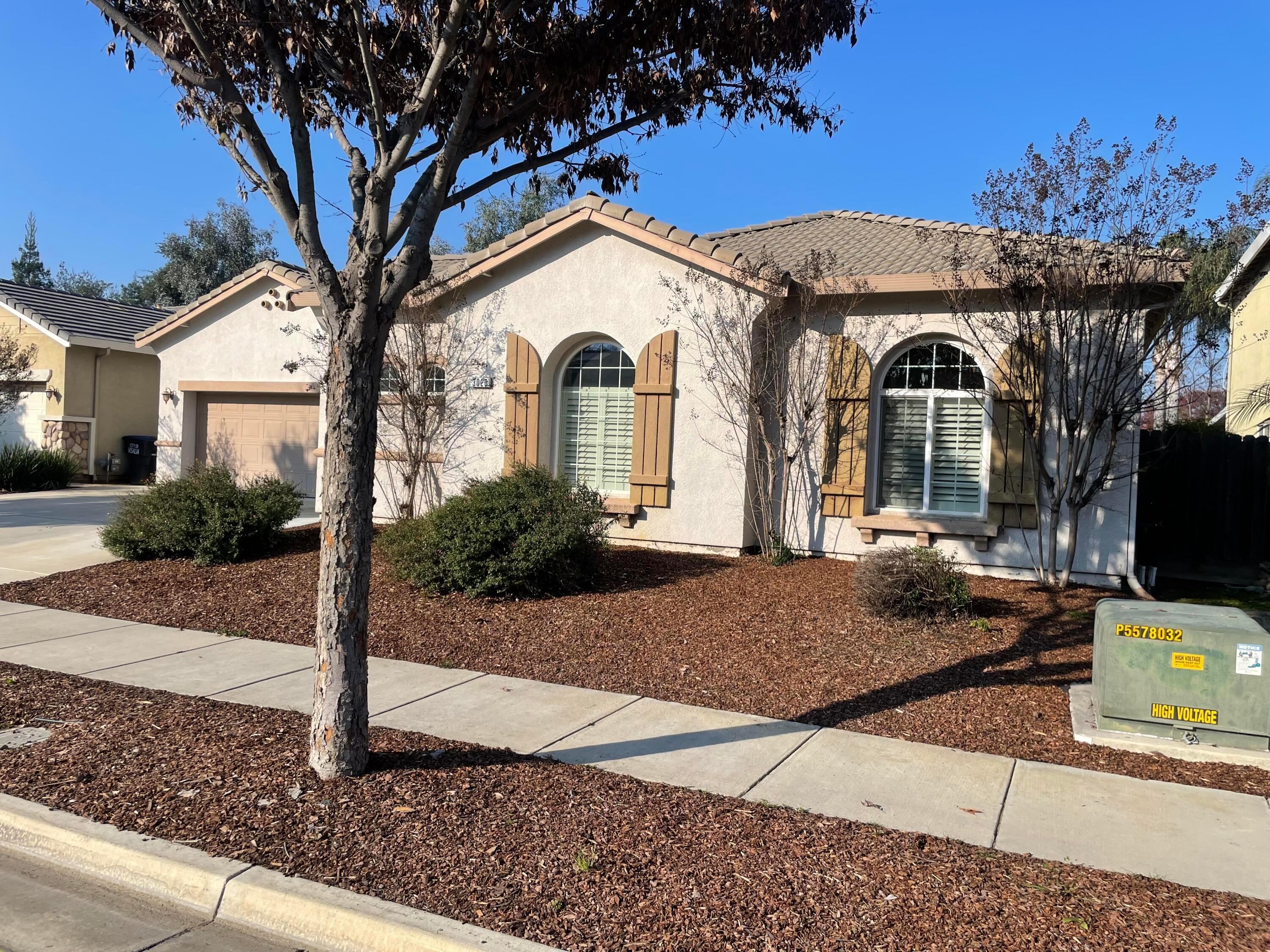 Visalia, California, 93291, United States, 4 Bedrooms Bedrooms, ,3 BathroomsBathrooms,Residential,For Sale,2009986