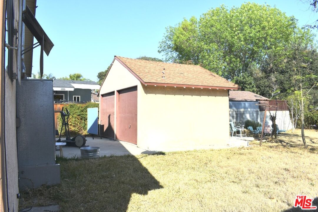 Los Angeles, California, 90032, United States, 2 Bedrooms Bedrooms, ,Residential,For Sale,1744408