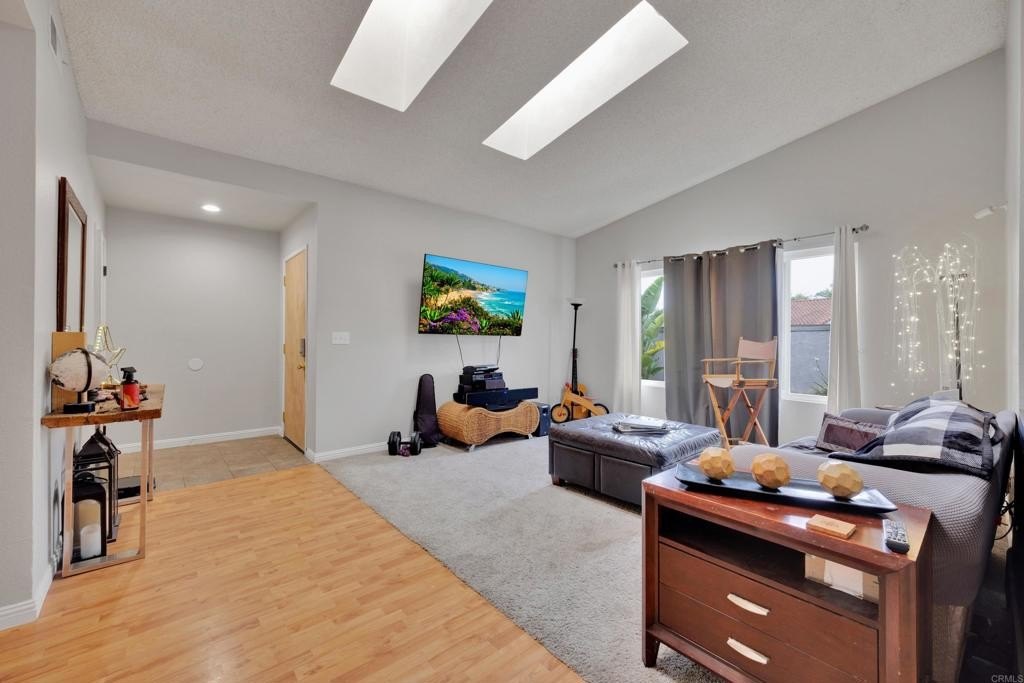 Oceanside, California, 92057, United States, 3 Bedrooms Bedrooms, ,2 BathroomsBathrooms,Residential,For Sale,1939710