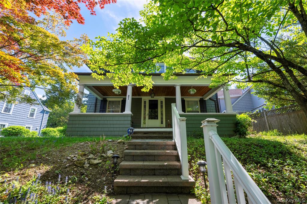 Poughkeepsie, New York, 12601, United States, 4 Bedrooms Bedrooms, ,4 BathroomsBathrooms,Residential,For Sale,2048536
