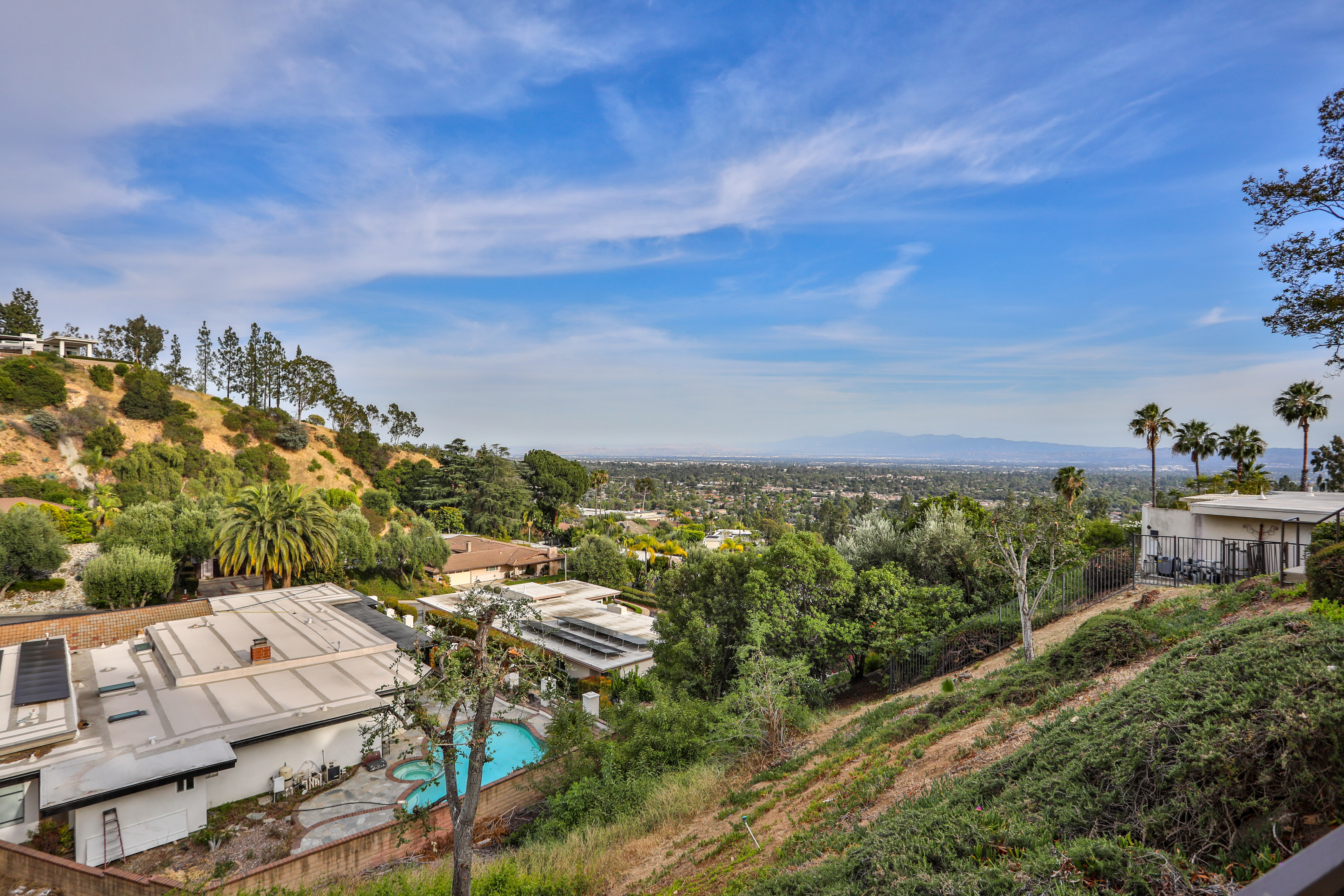  2708 N. Mountain Avenue, Claremont, CA 91711 - 物件實景