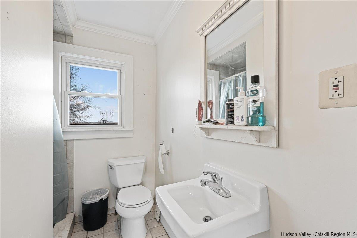 Highland, New York, 12528, United States, 4 Bedrooms Bedrooms, ,2 BathroomsBathrooms,Residential,For Sale,1942160