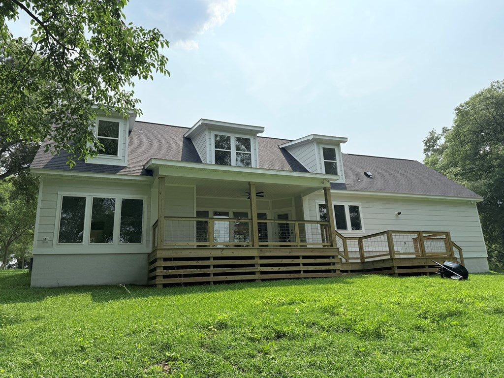 61 Memory Lane, Eufaula, Alabama, 36027, United States, 3 Bedrooms Bedrooms, ,4 BathroomsBathrooms,Residential,For Sale,61 Memory Lane,1623598