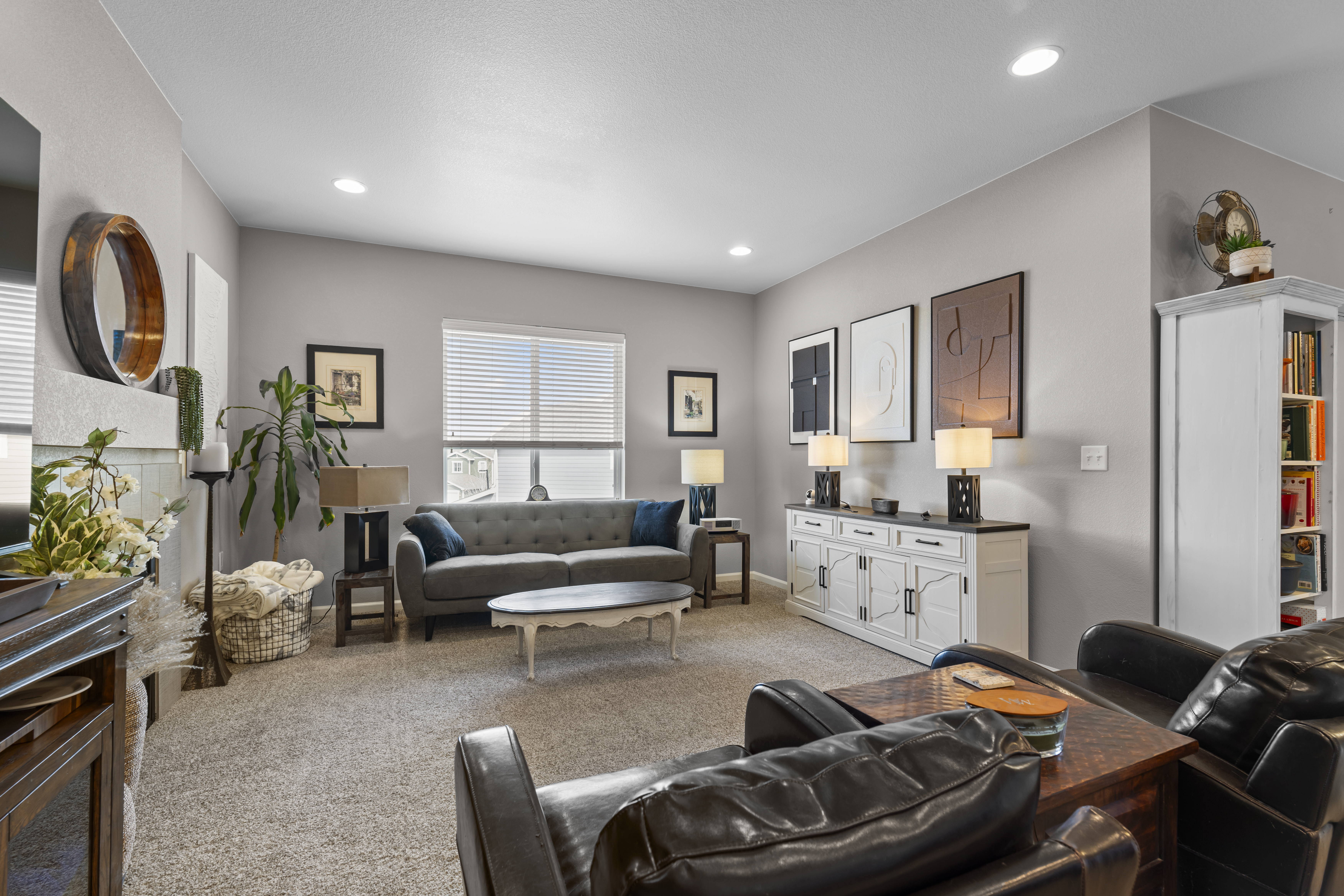  A Turn-Key Treasure Nestled Within the Highly Coveted Terrain Neighborhood - 物件實景