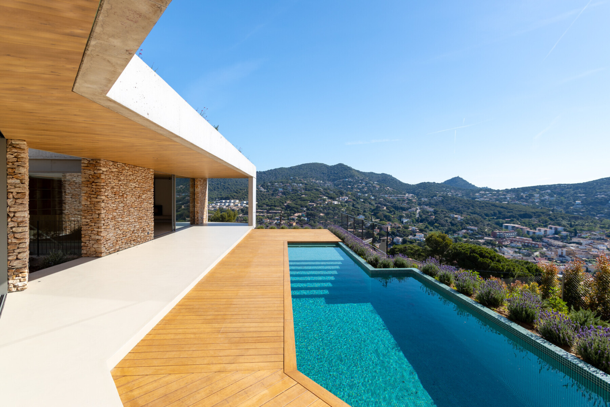  Spectacular new contemporary house with sea views in Cabrils - 物件實景