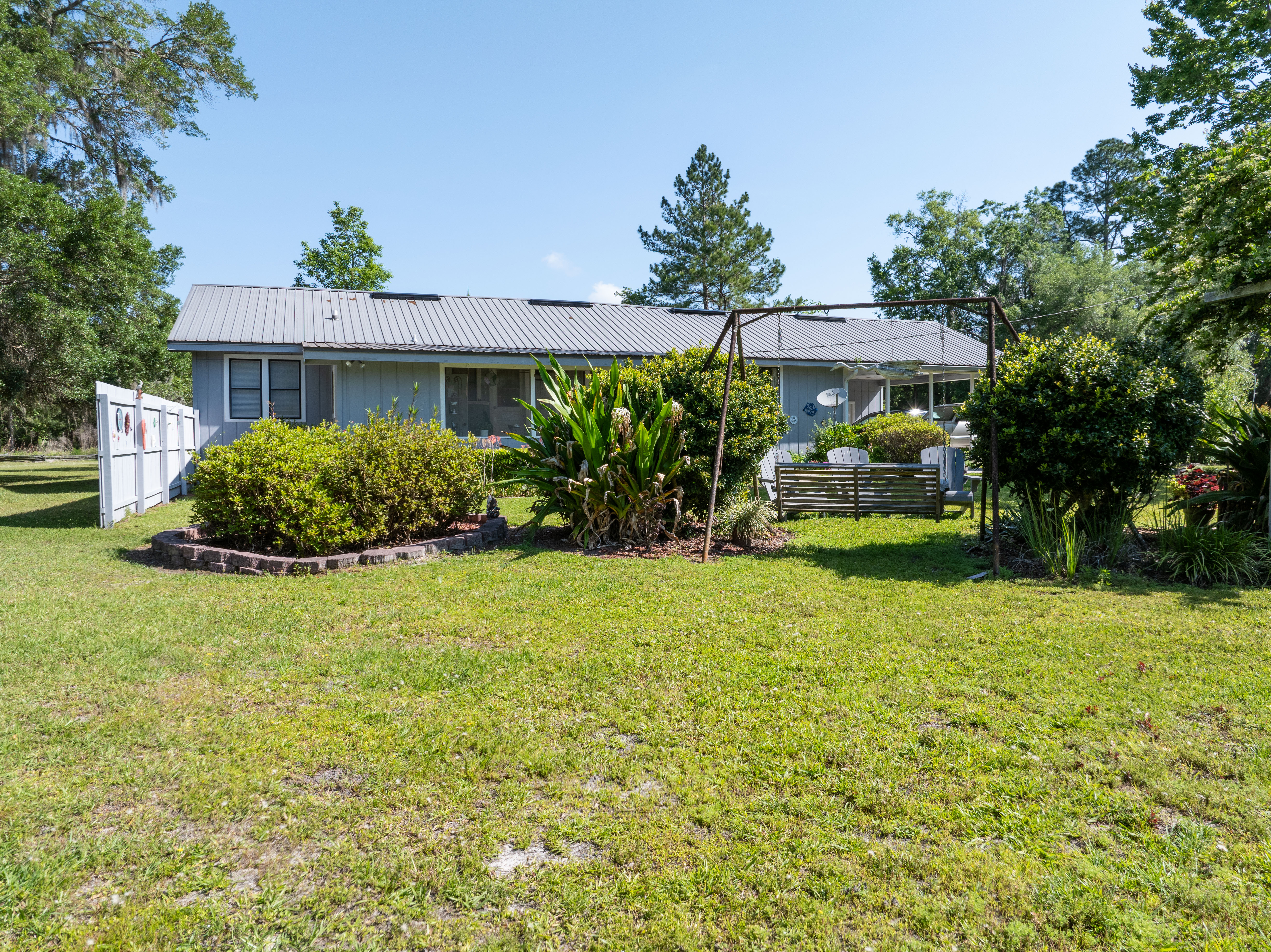 Lake City, Florida, 32025, United States, 3 Bedrooms Bedrooms, ,2 BathroomsBathrooms,Residential,For Sale,1737016