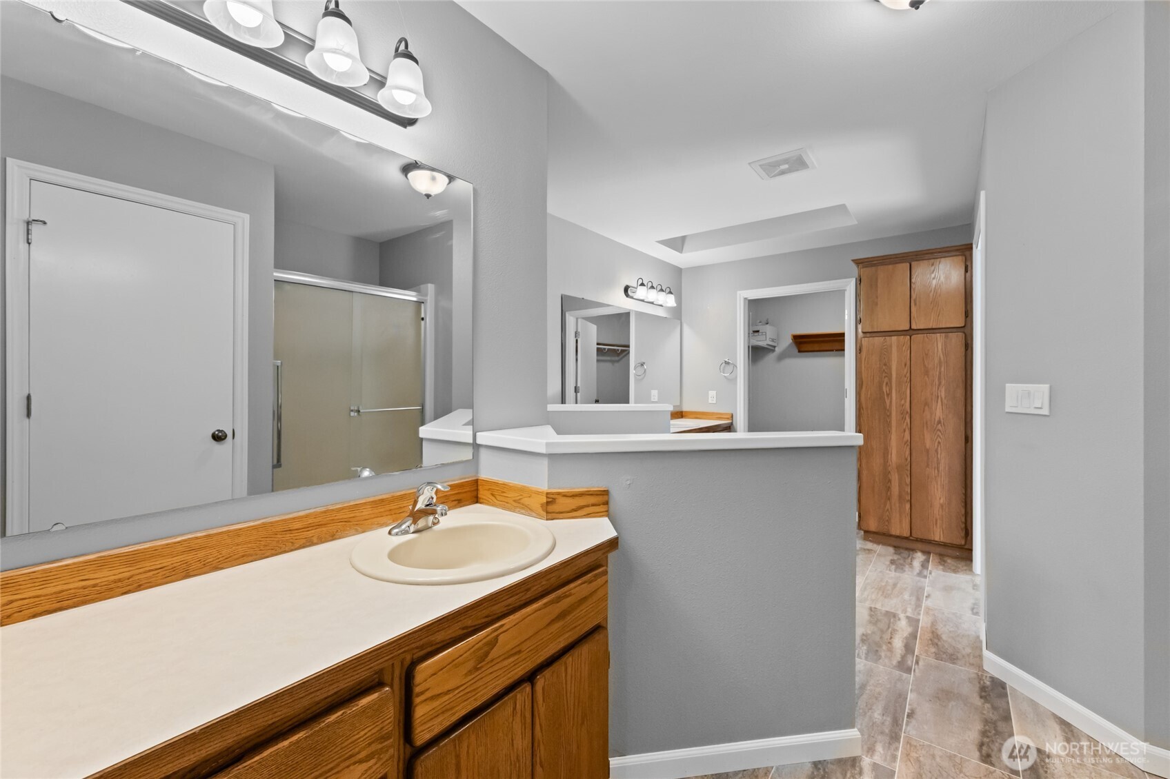 Roy, Washington, 98580, United States, 4 Bedrooms Bedrooms, ,1 BathroomBathrooms,Residential,For Sale,1997770