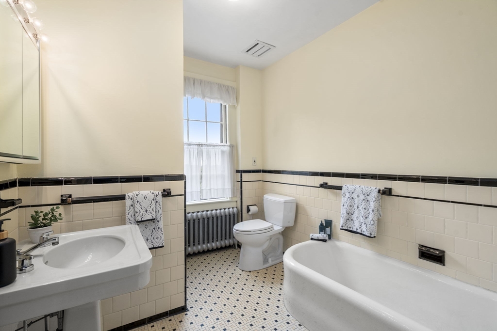 Belmont, Massachusetts, 02478, United States, 5 Bedrooms Bedrooms, ,3 BathroomsBathrooms,Residential,For Sale,1938844