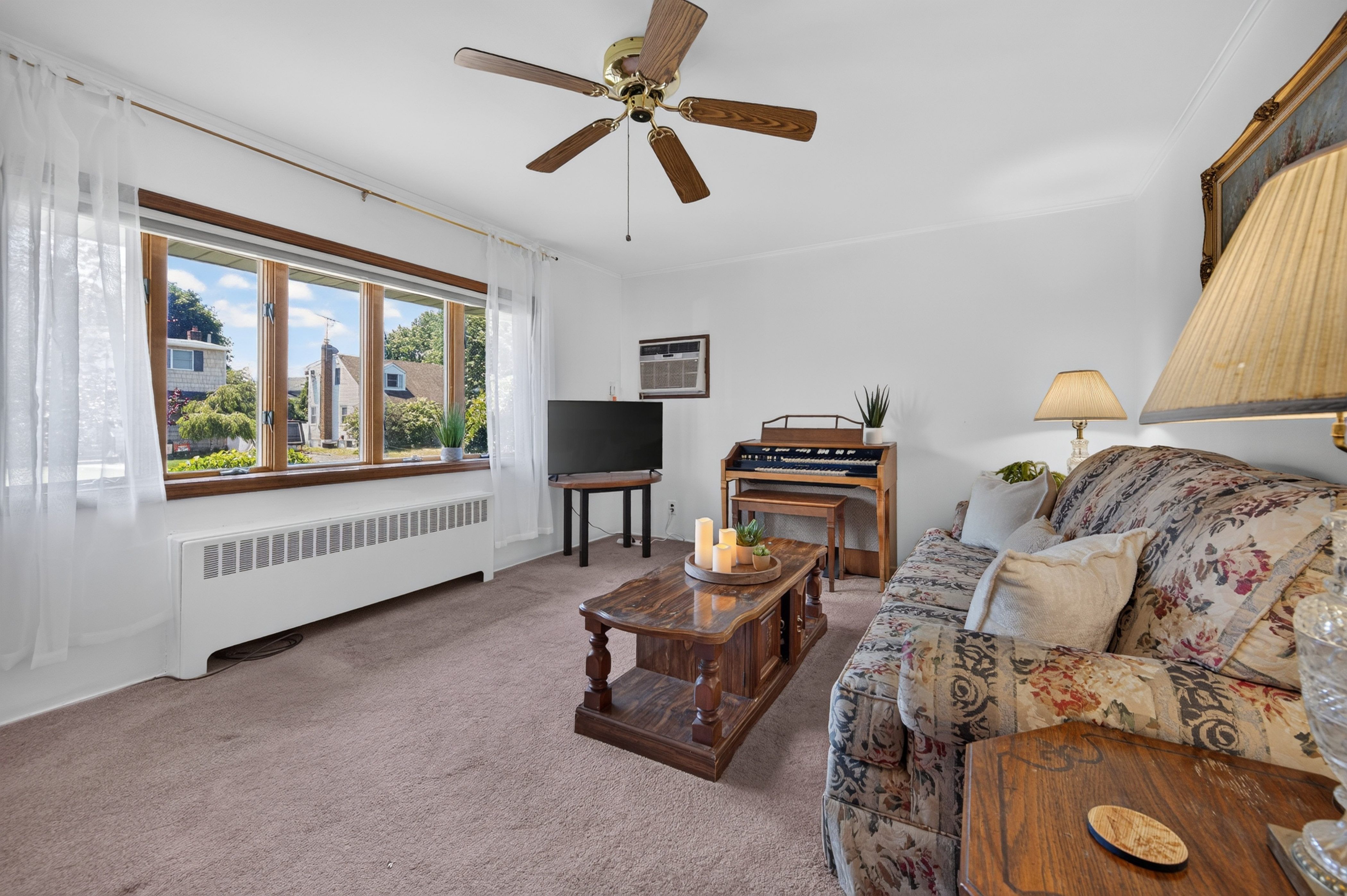  41 Elwood Avenue, Hicksville, NY, 11801 - 物件實景
