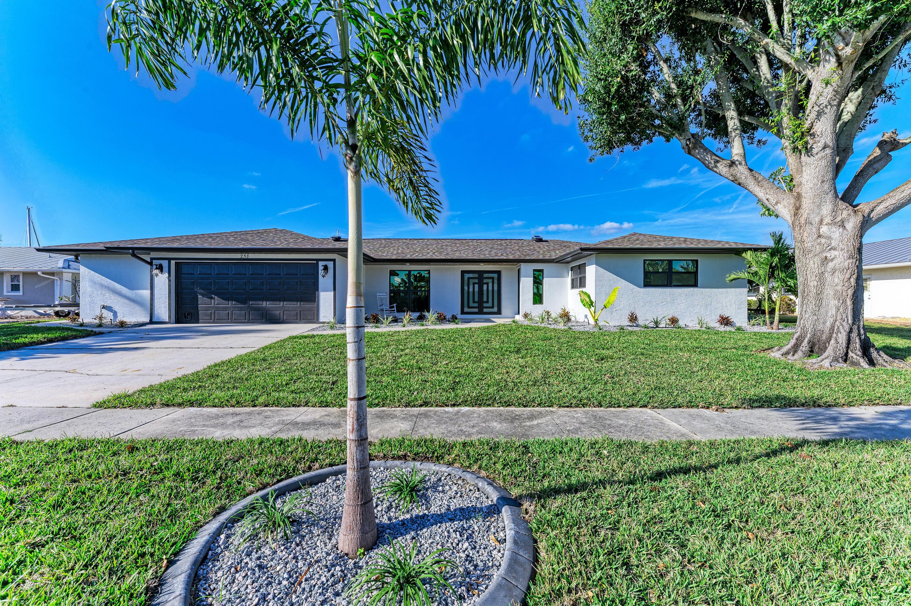 Port Charlotte, Florida, 33952, United States, 4 Bedrooms Bedrooms, ,5 BathroomsBathrooms,Residential,For Sale,2003235