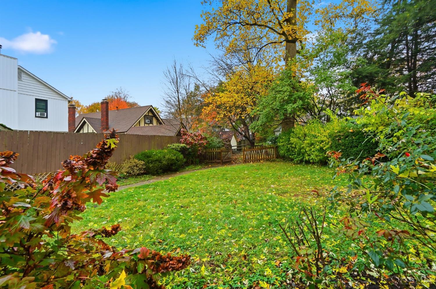 Cincinnati, Ohio, 45227, United States, 3 Bedrooms Bedrooms, ,2 BathroomsBathrooms,Residential,For Sale,1989456