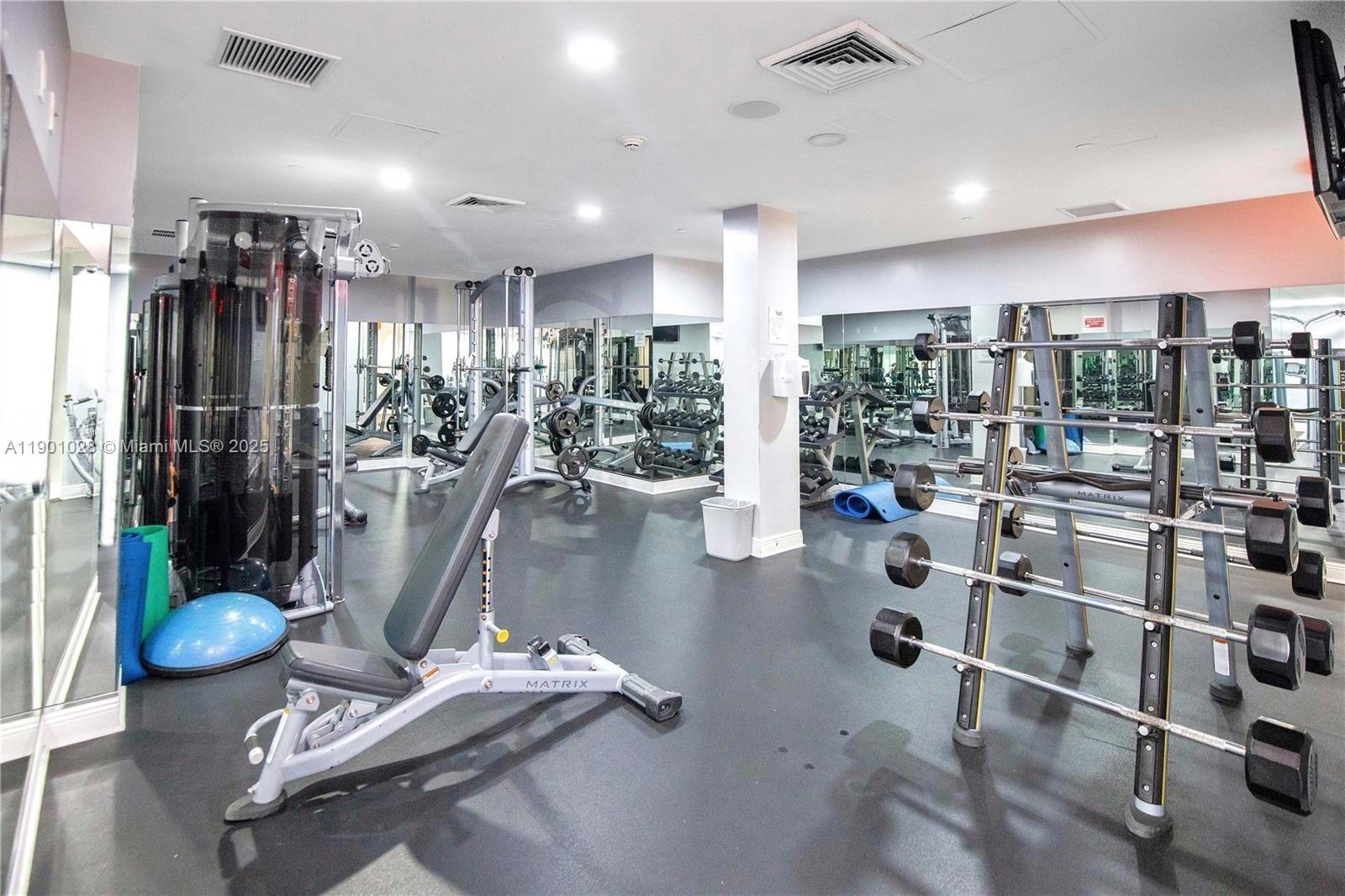 Miami, Florida, 33130, United States, 2 Bedrooms Bedrooms, ,2 BathroomsBathrooms,Residential,For Sale,1970069