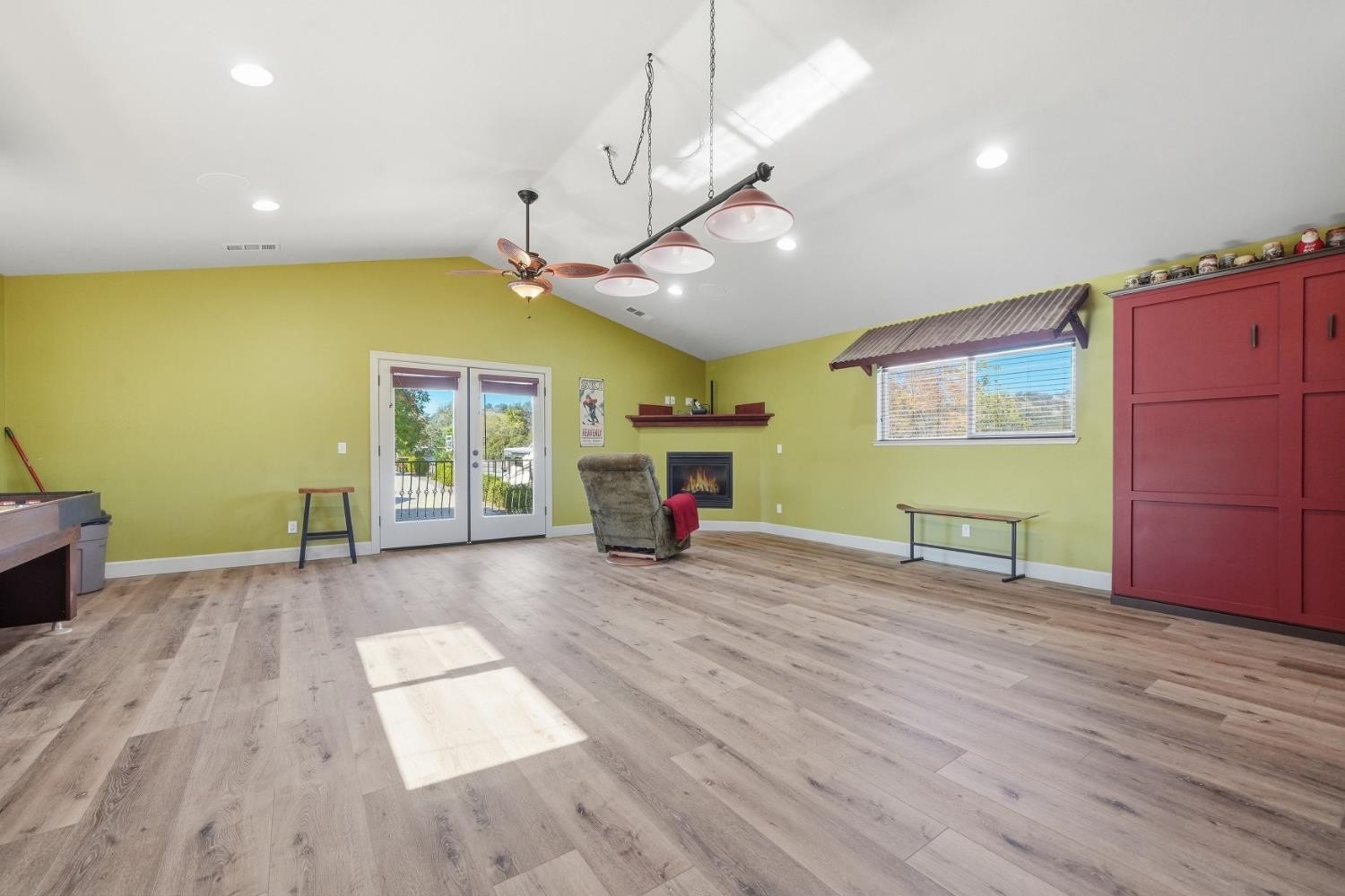 Valley Springs, California, 95252, United States, 3 Bedrooms Bedrooms, ,2 BathroomsBathrooms,Residential,For Sale,1981234