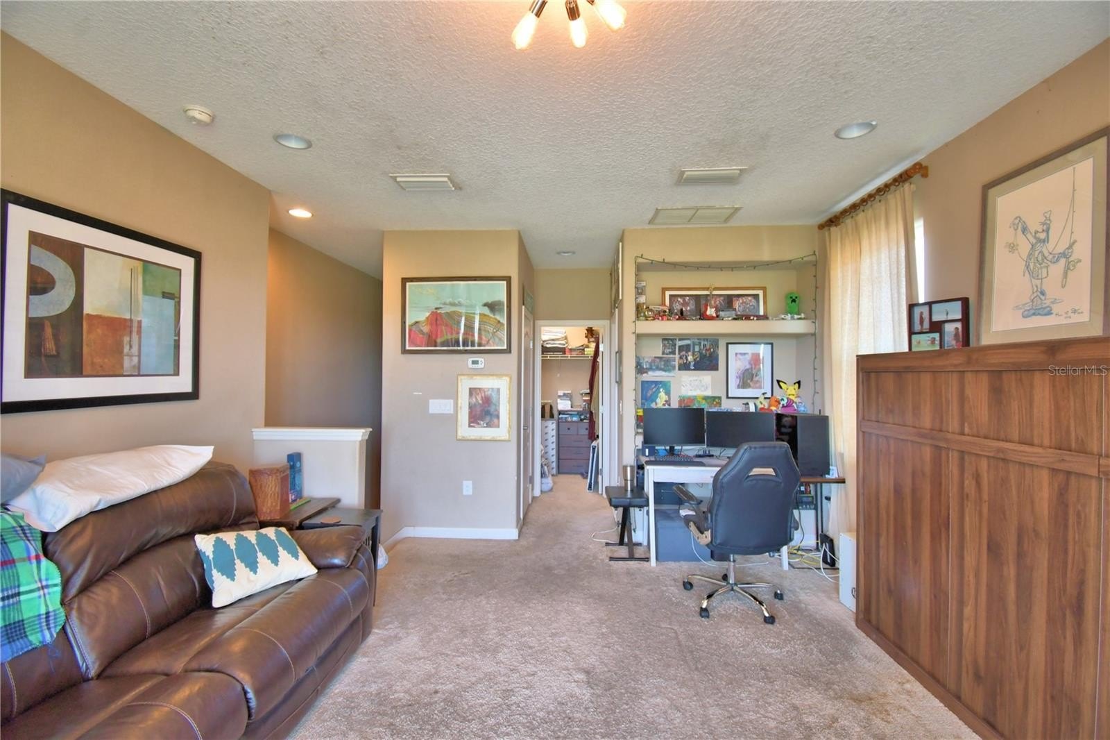 DAVENPORT, Florida, 33837, United States, 5 Bedrooms Bedrooms, ,4 BathroomsBathrooms,Residential,For Sale,1975734