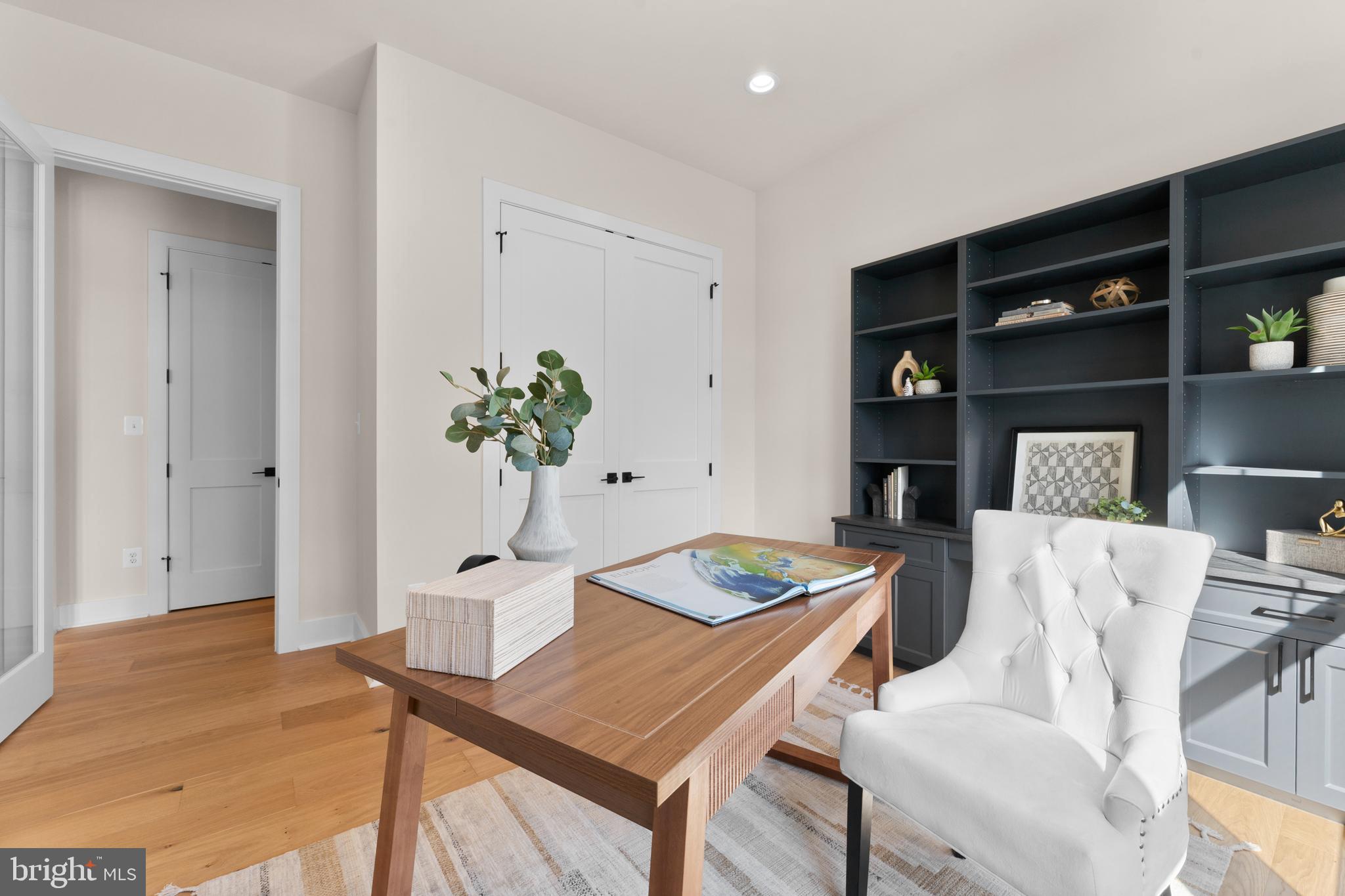 Broad Run, Virginia, 20137, United States, 6 Bedrooms Bedrooms, ,6 BathroomsBathrooms,Residential,For Sale,1977753