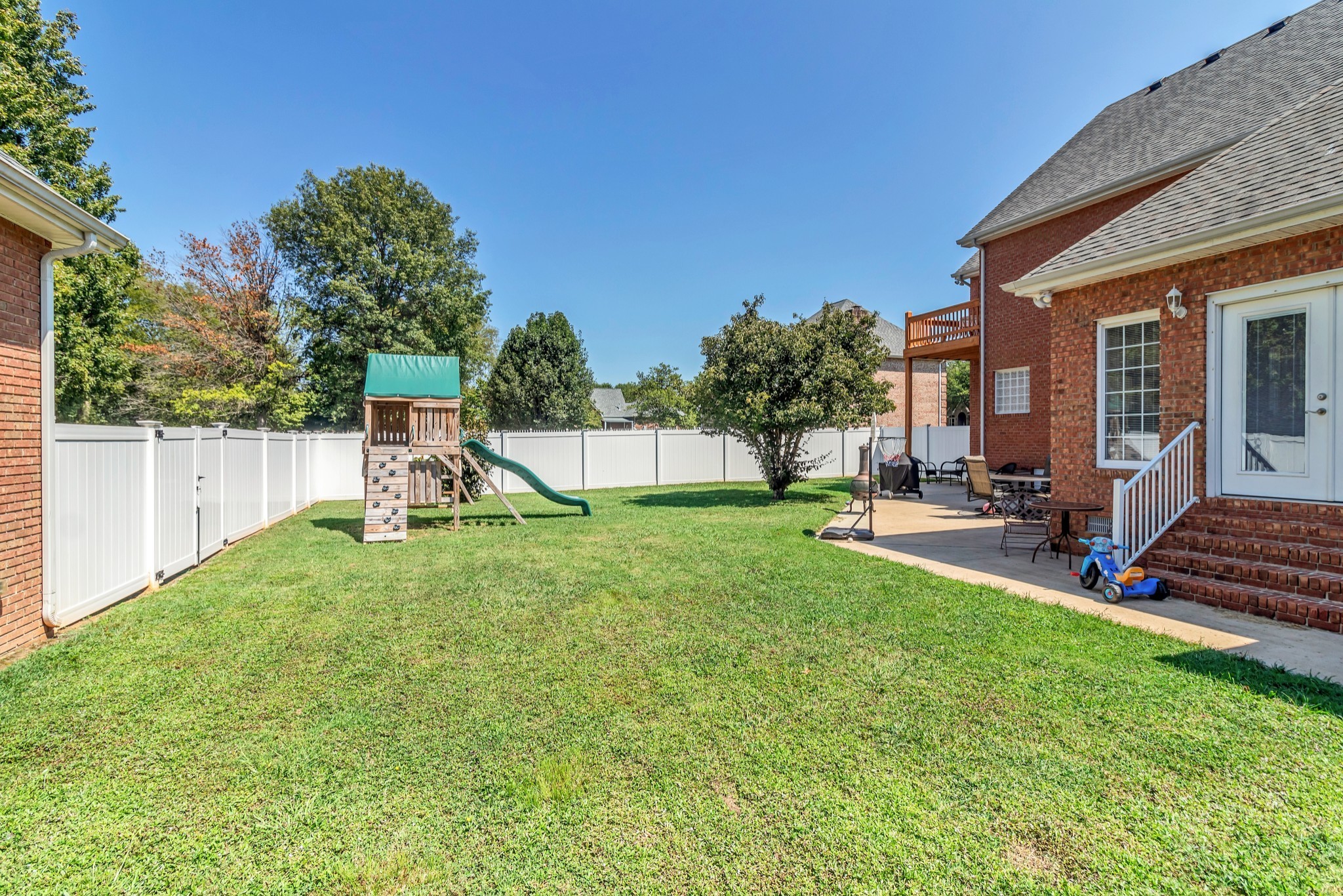 Winchester, Tennessee, 37398, United States, 3 Bedrooms Bedrooms, ,3 BathroomsBathrooms,Residential,For Sale,1924416