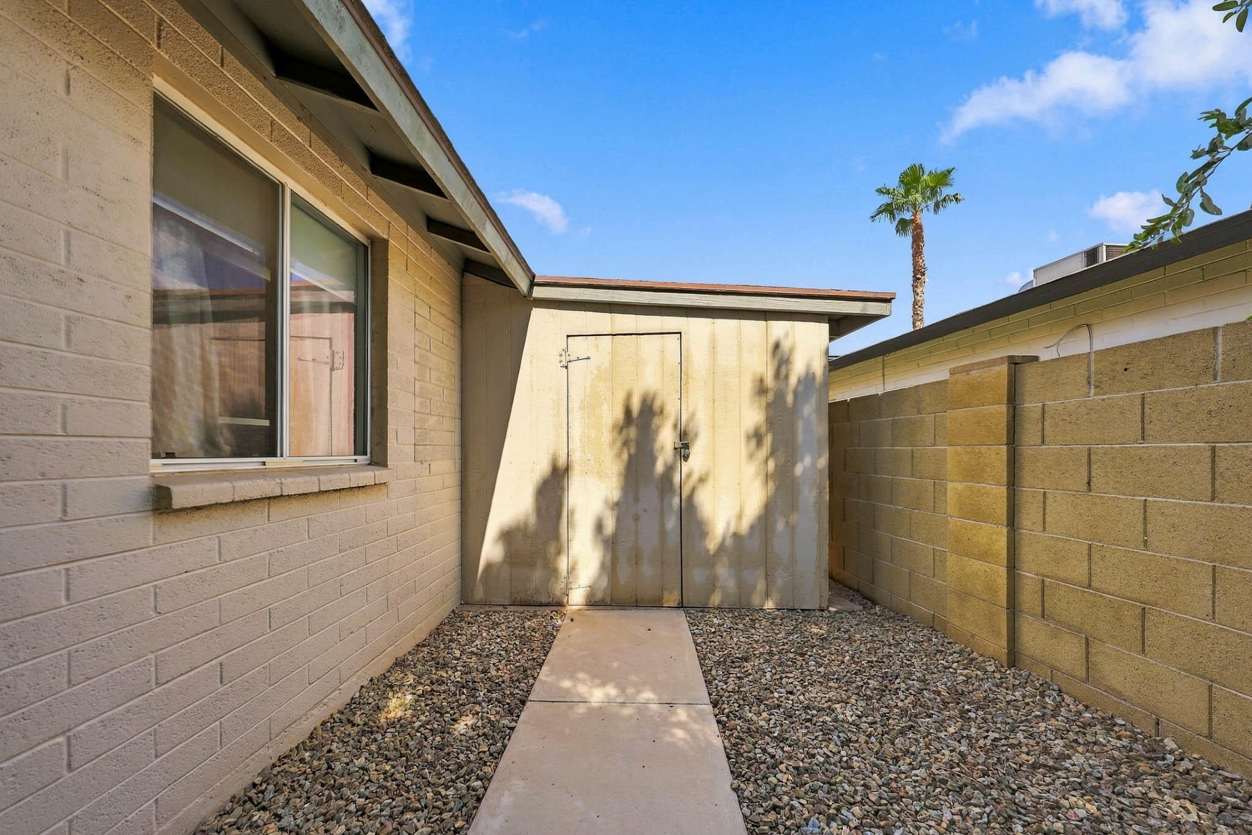  2301 E Alameda Drive¦Tempe, AZ - 物件實景