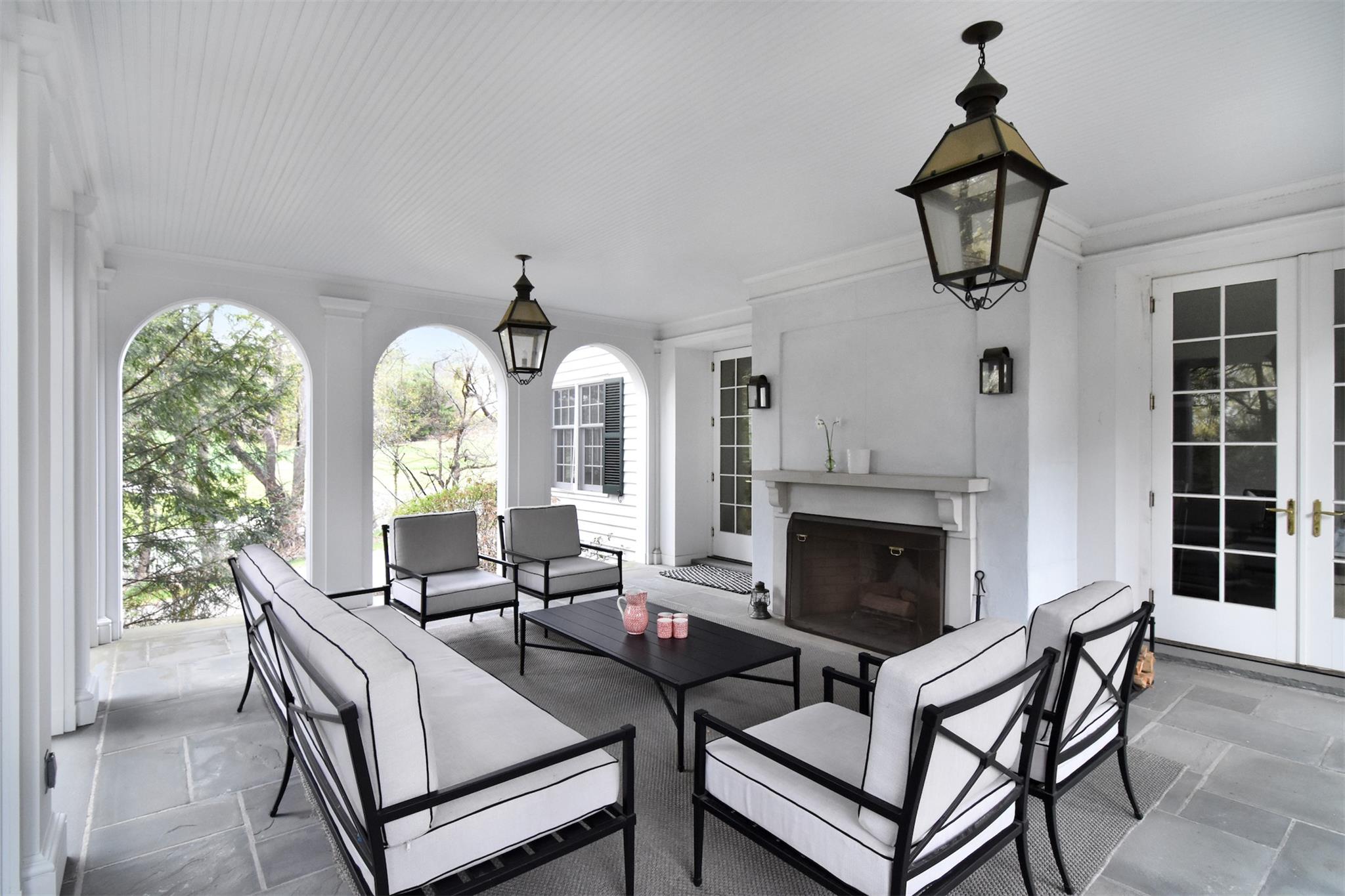 Dobbs Ferry, New York, 10522, United States, 5 Bedrooms Bedrooms, ,5 BathroomsBathrooms,Residential,For Sale,1793718