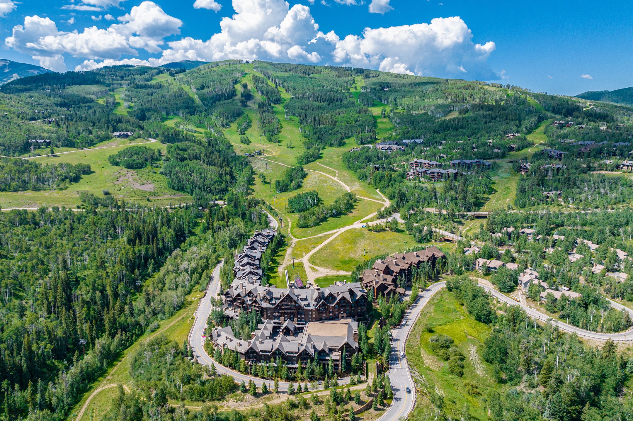  This Extraordinary Penthouse is a Legacy Mountain Residence - 物件實景