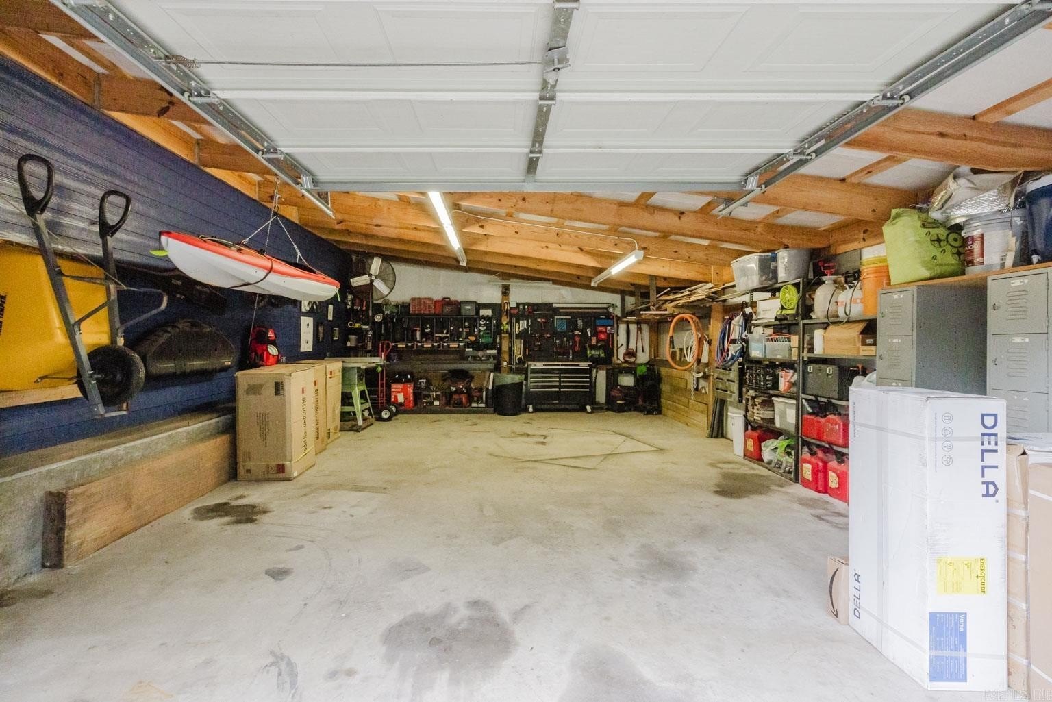 Benton, Arkansas, 72015, United States, 5 Bedrooms Bedrooms, ,3 BathroomsBathrooms,Residential,For Sale,1978778