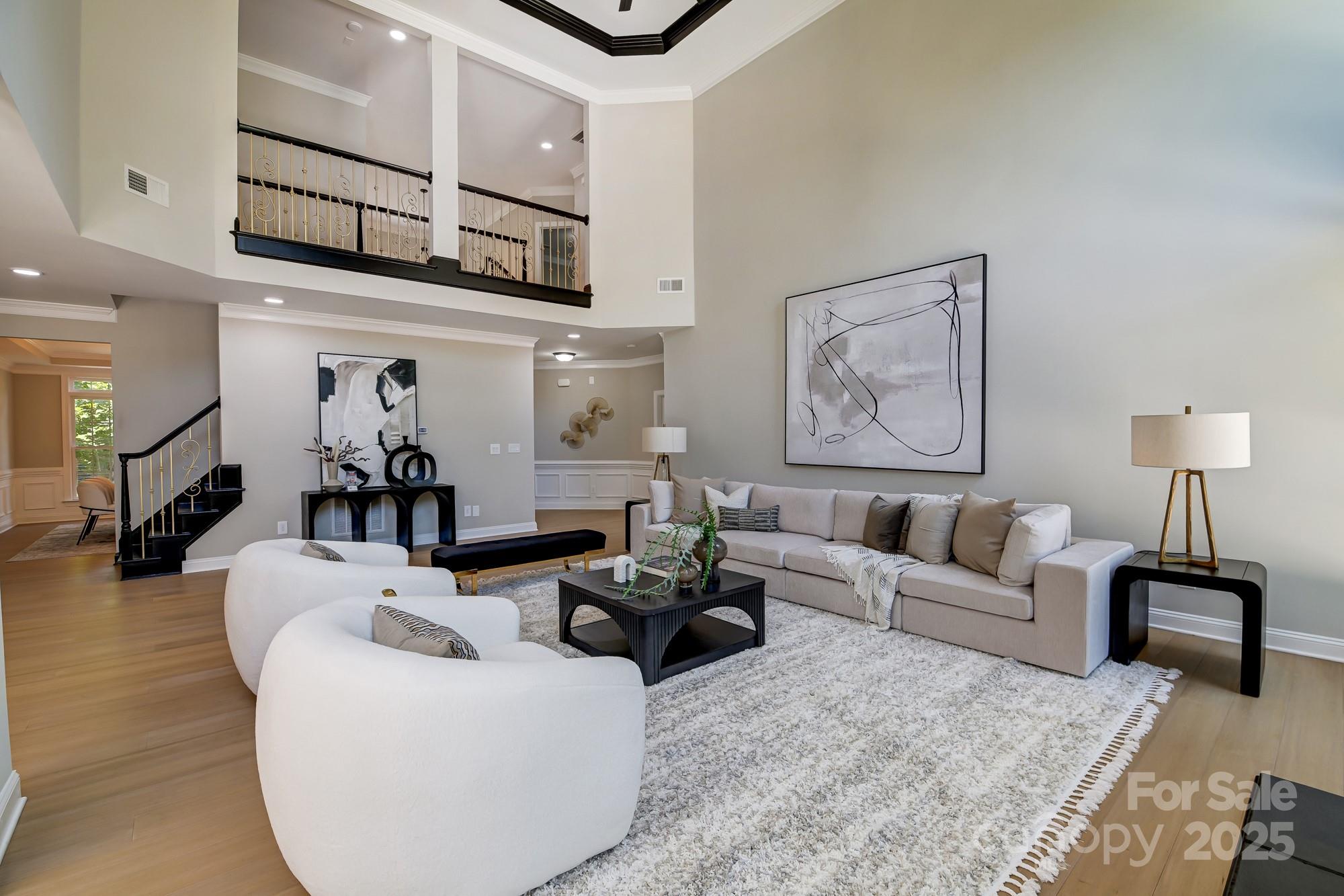 Charlotte, North Carolina, 28226, United States, 4 Bedrooms Bedrooms, ,4 BathroomsBathrooms,Residential,For Sale,1795326