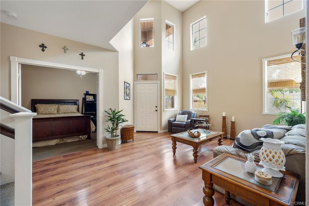 Riverside, California, 92503, United States, 4 Bedrooms Bedrooms, ,2 BathroomsBathrooms,Residential,For Sale,1996402