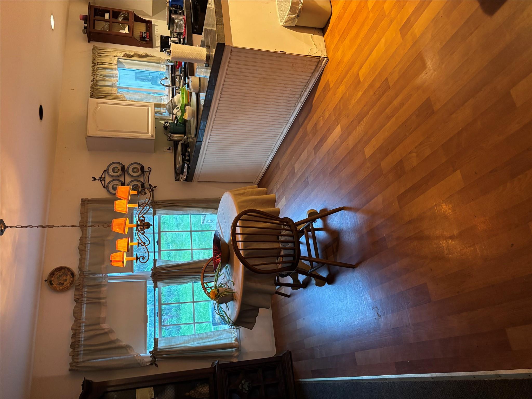 Wading River, New York, 11792, United States, 3 Bedrooms Bedrooms, ,3 BathroomsBathrooms,Residential,For Sale,1795277