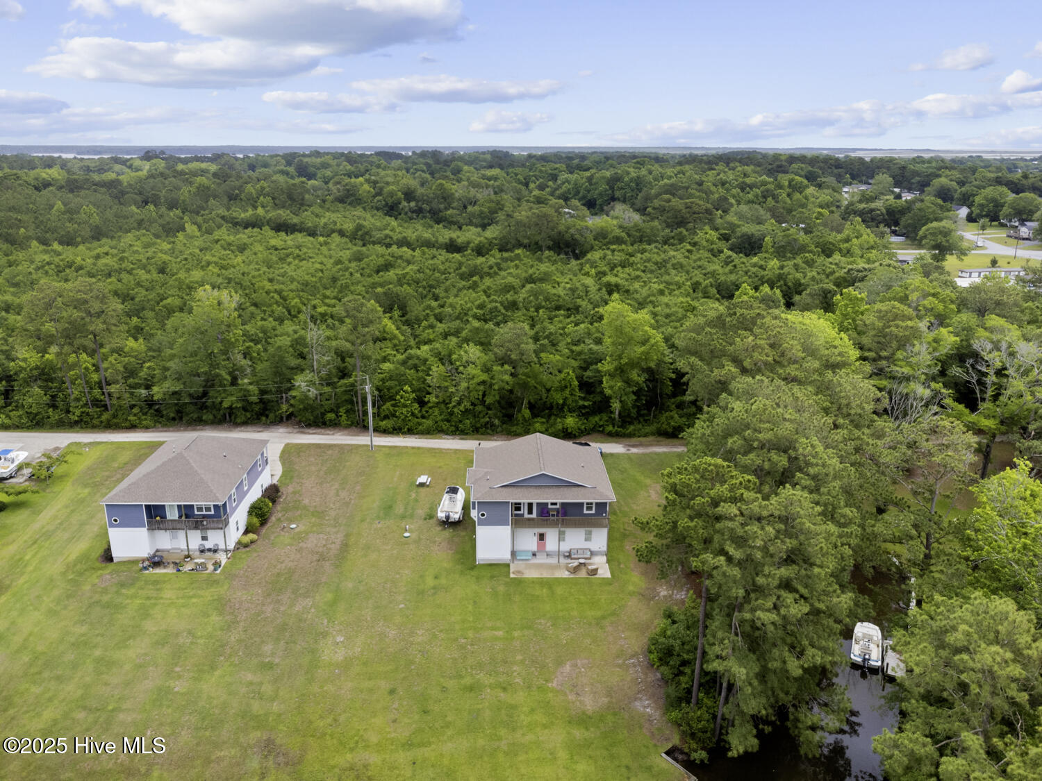 Sneads Ferry, North Carolina, 28460, United States, 3 Bedrooms Bedrooms, ,2 BathroomsBathrooms,Residential,For Sale,1865143