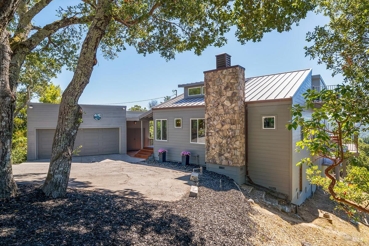 Fairfax, California, 94930, United States, 5 Bedrooms Bedrooms, ,3 BathroomsBathrooms,Residential,For Sale,1933248