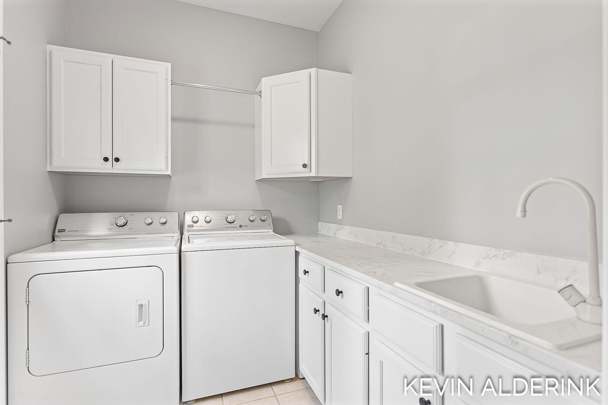 Holland, Michigan, 49423, United States, 5 Bedrooms Bedrooms, ,6 BathroomsBathrooms,Residential,For Sale,1908237