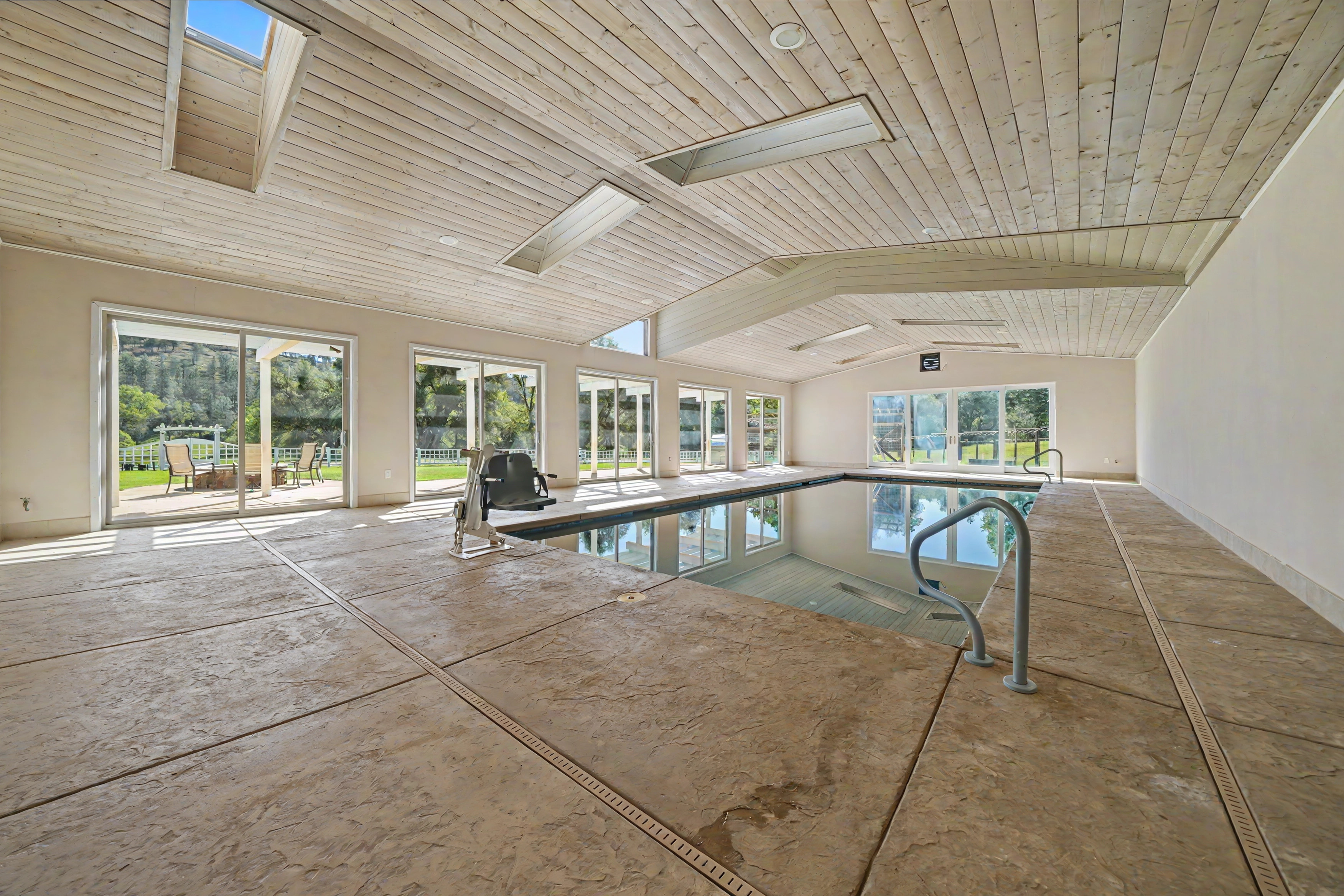  40 Acres - Fully Wheelchair Accessible - Indoor Pool - 物件實景