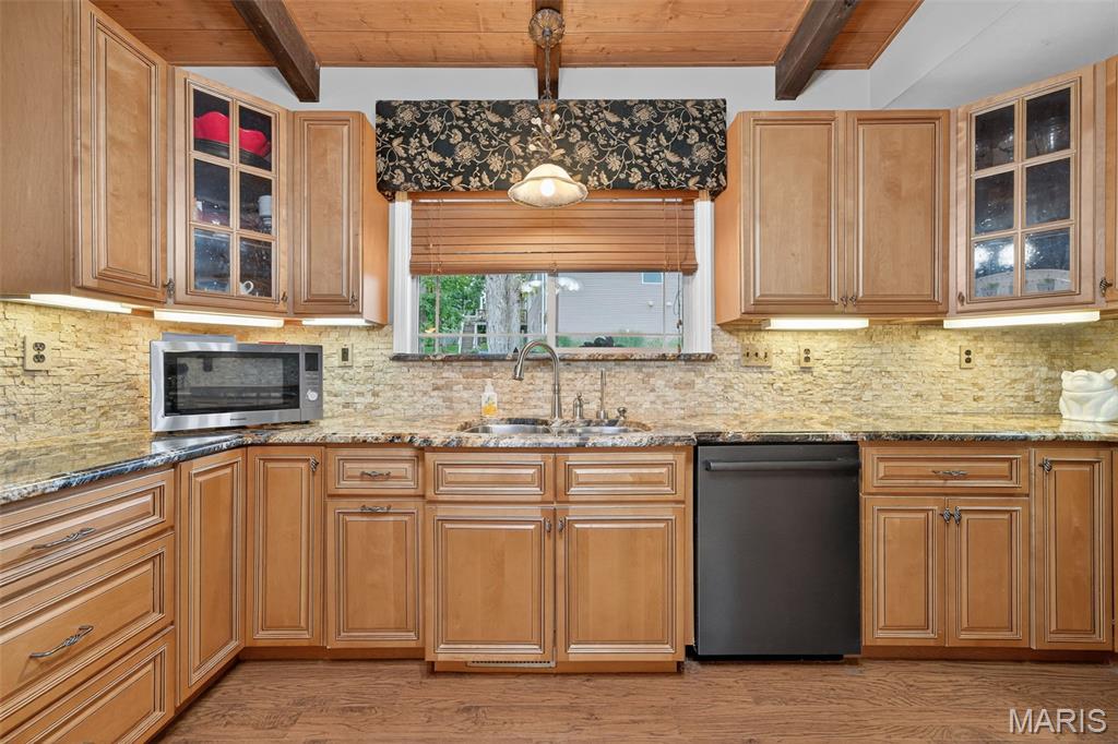 Wentzville, Missouri, 63385, United States, 4 Bedrooms Bedrooms, ,3 BathroomsBathrooms,Residential,For Sale,1868701