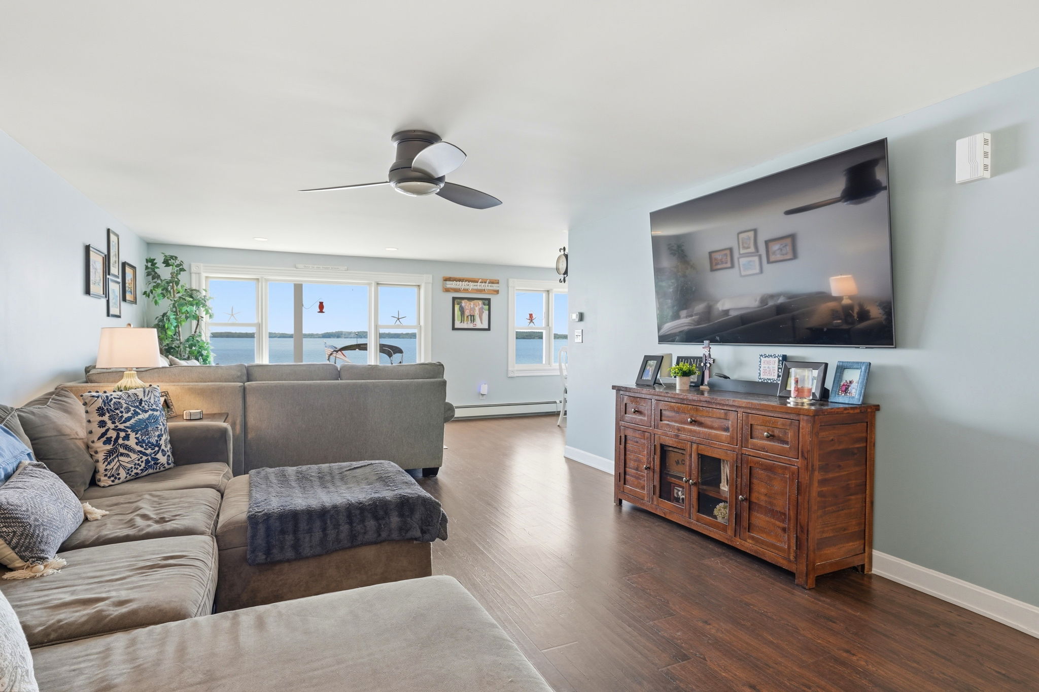  145 Staples Shore Rd, Lakeville - 物件實景