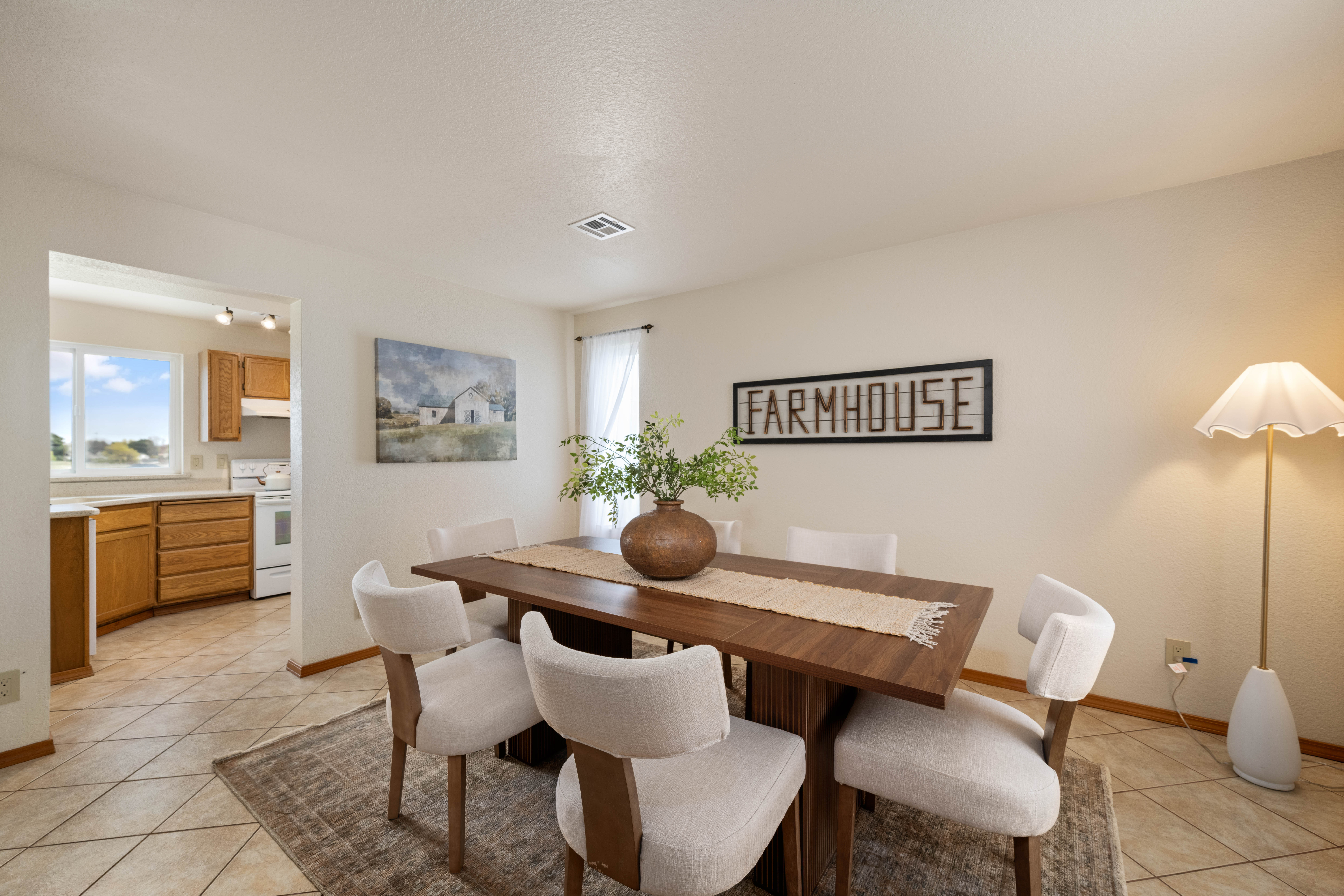  This Property Offers Flexibility for a Variety of Lifestyles - 物件實景