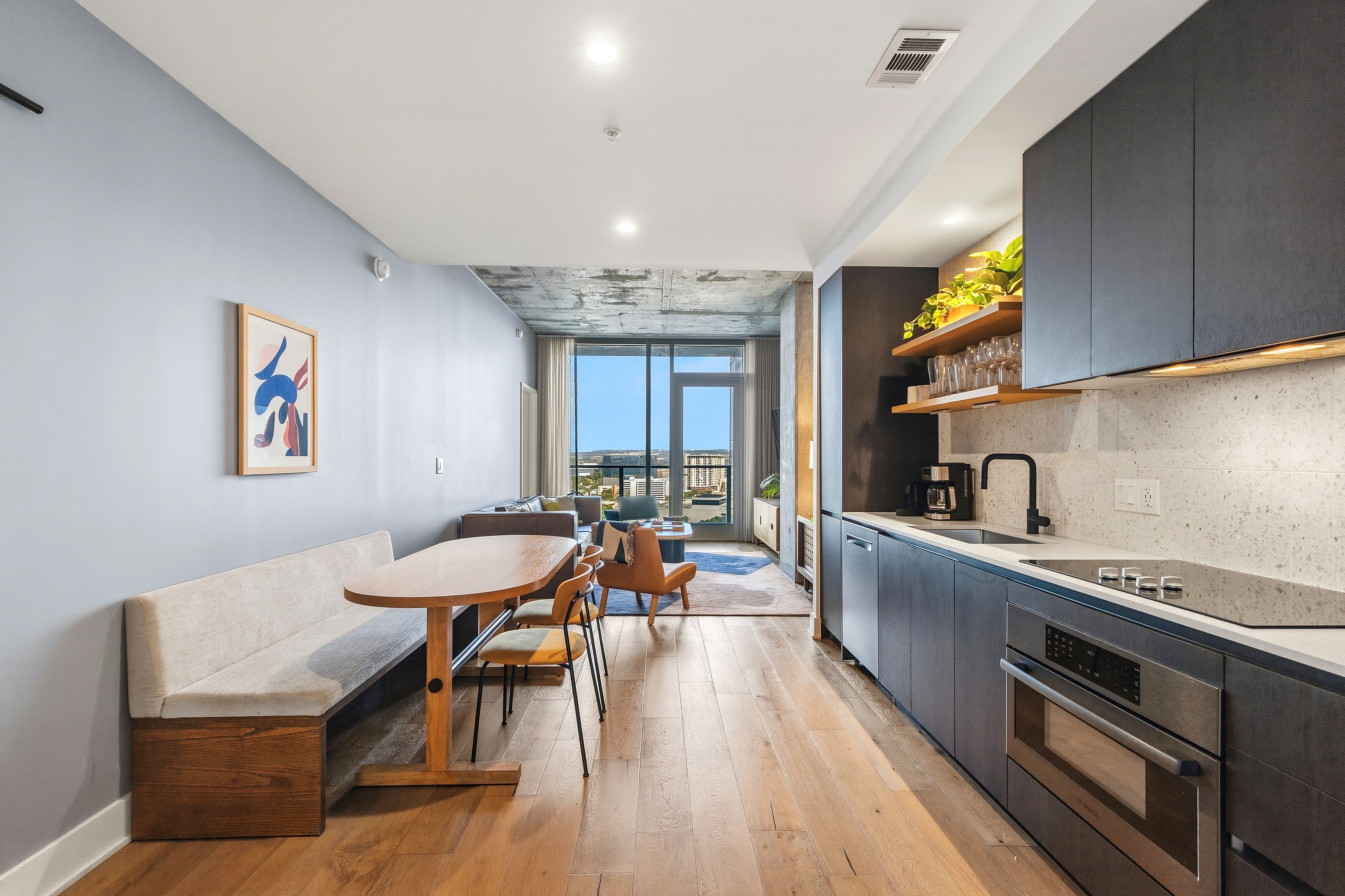  Luxury Rainey Street District Condo with Lake Views - 物件實景