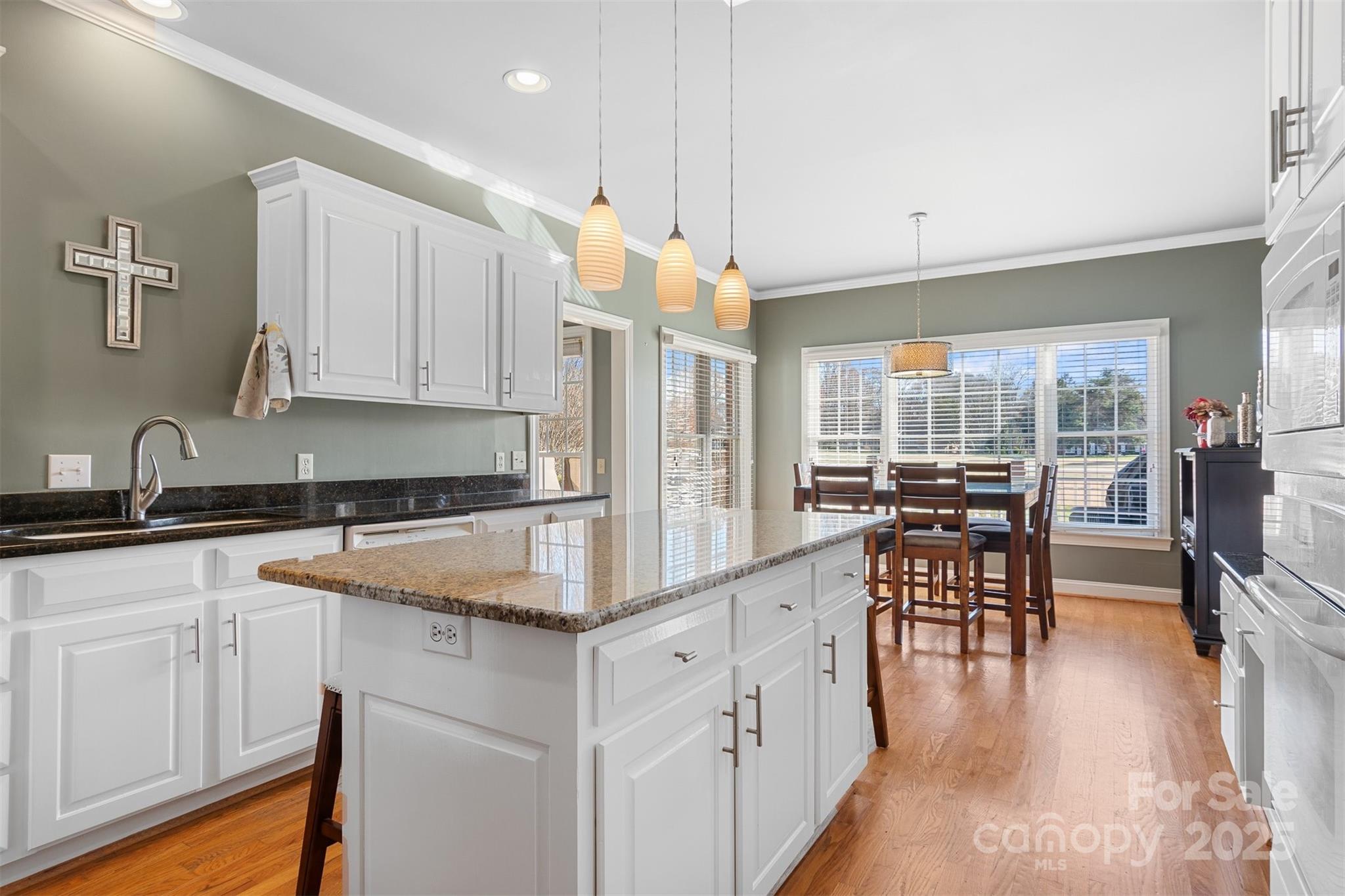 2425 Birdie Lane Ne, Conover, North Carolina, 28613, United States, 4 Bedrooms Bedrooms, ,4 BathroomsBathrooms,Residential,For Sale,2425 Birdie Lane Ne,1668350