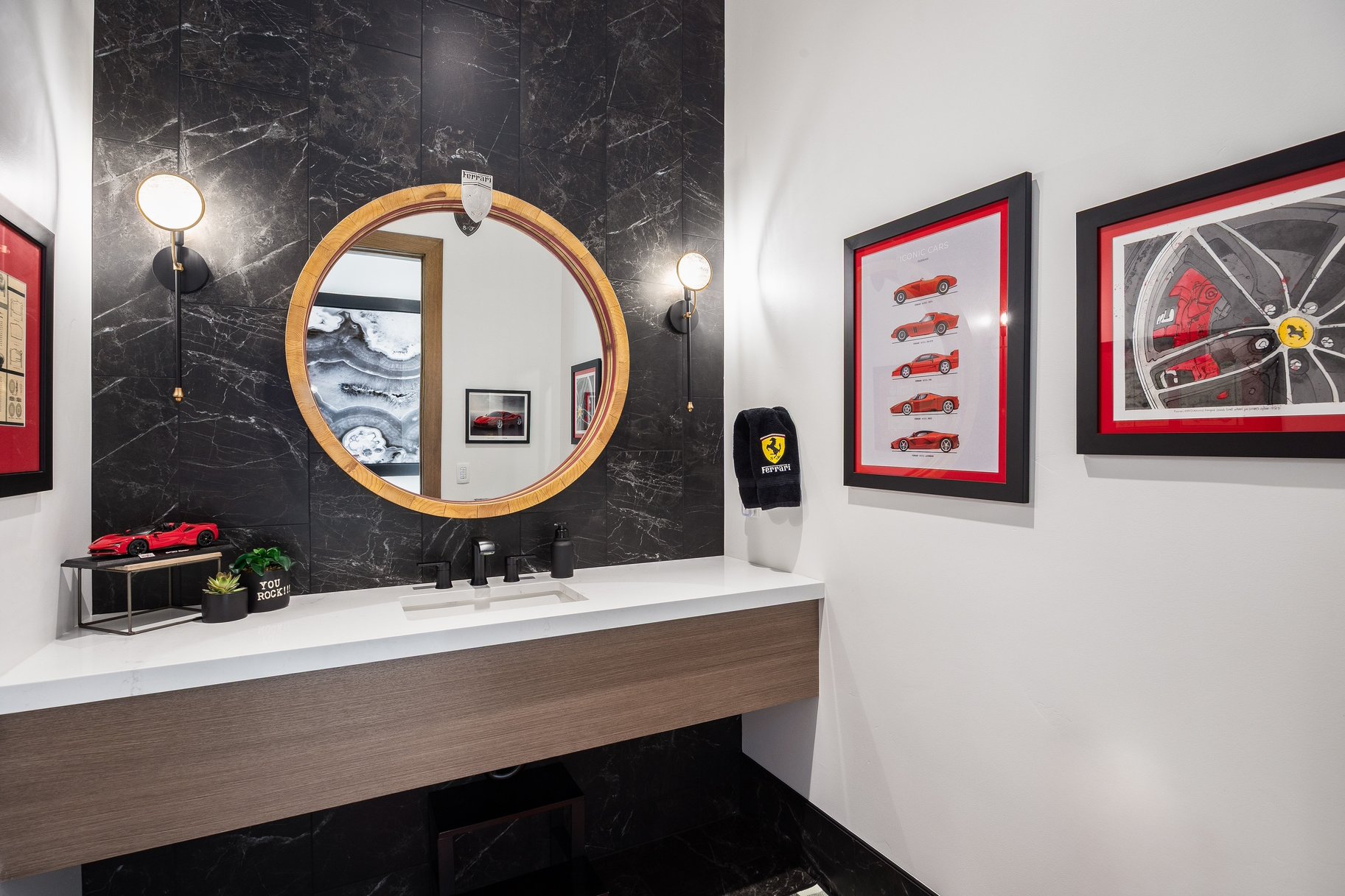  Luxury Lives Here  Architectural Masterpiece with Unmatched Privacy & Views - 物件實景