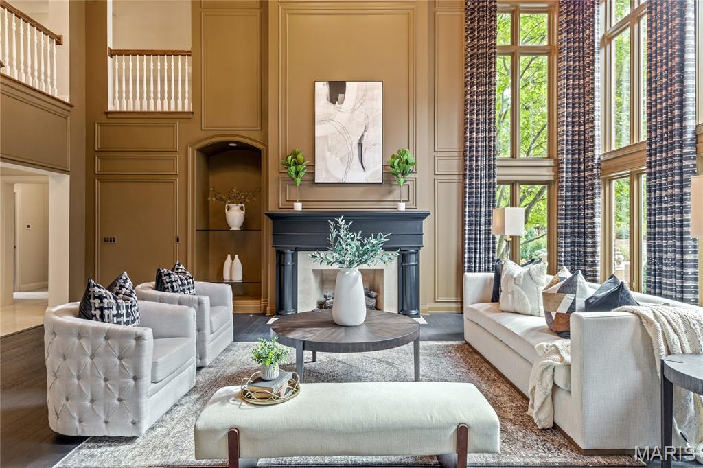 Town and Country, Missouri, 63141, United States, 5 Bedrooms Bedrooms, ,7 BathroomsBathrooms,Residential,For Sale,1966685